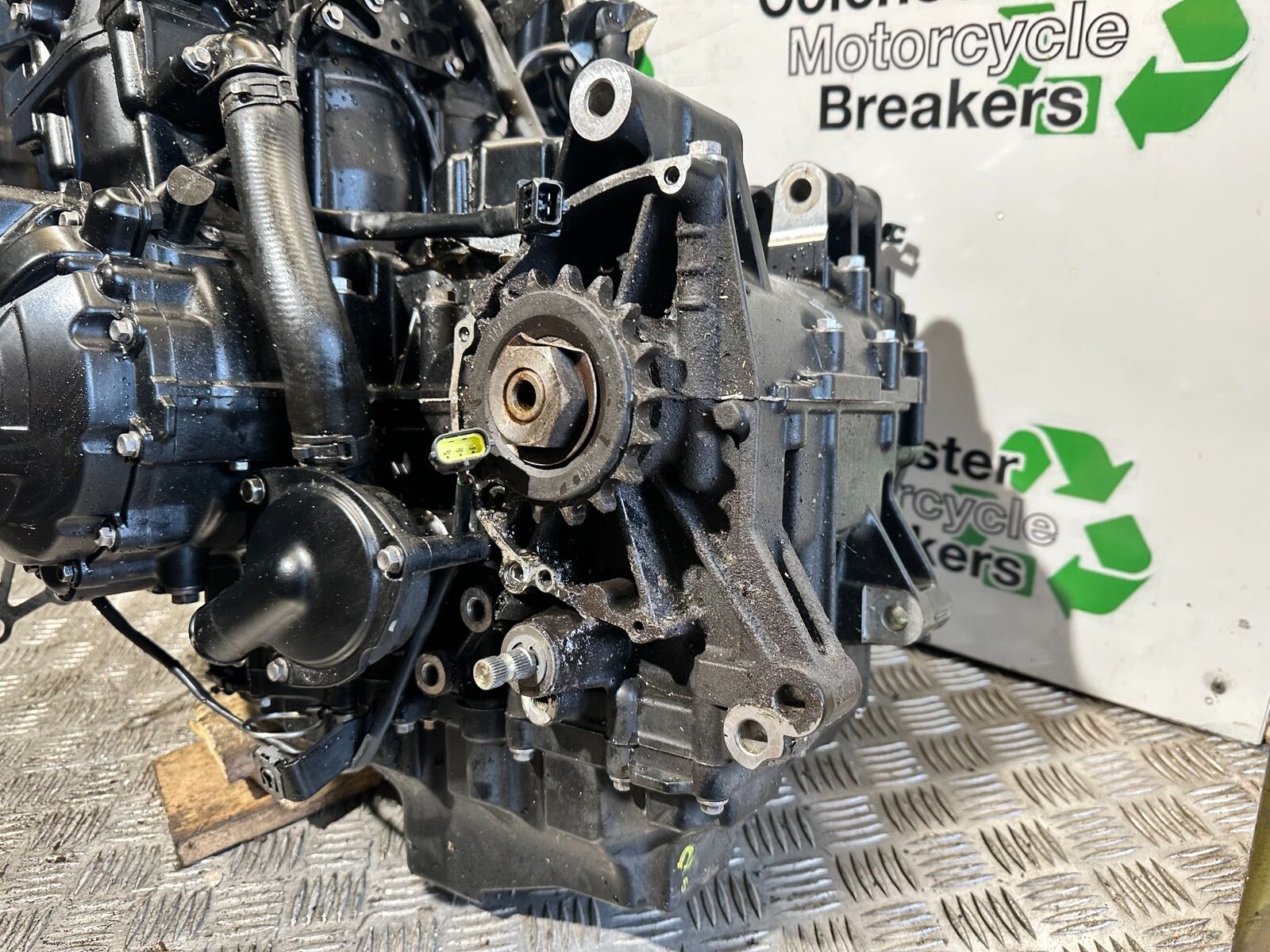 TRIUMPH SPEED TRIPLE R 1050 SPEEDTRIPLE 1050R ENGINE YEAR 2012-2017 (STOCK 934)