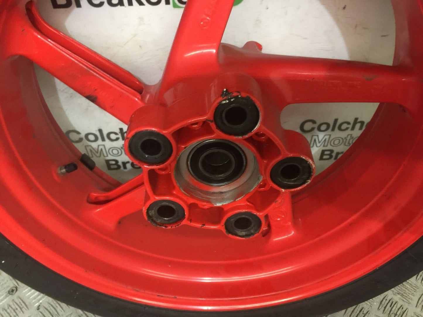 APRILIA TUONO 1000 REAR WHEEL  YEAR 2003-2004 (STOCK 767)