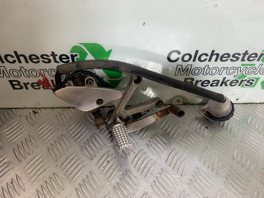 HONDA VFR750 VFR 750 FRONT RIGHT HANGER   YEAR 1994-1997 (CMB1156)