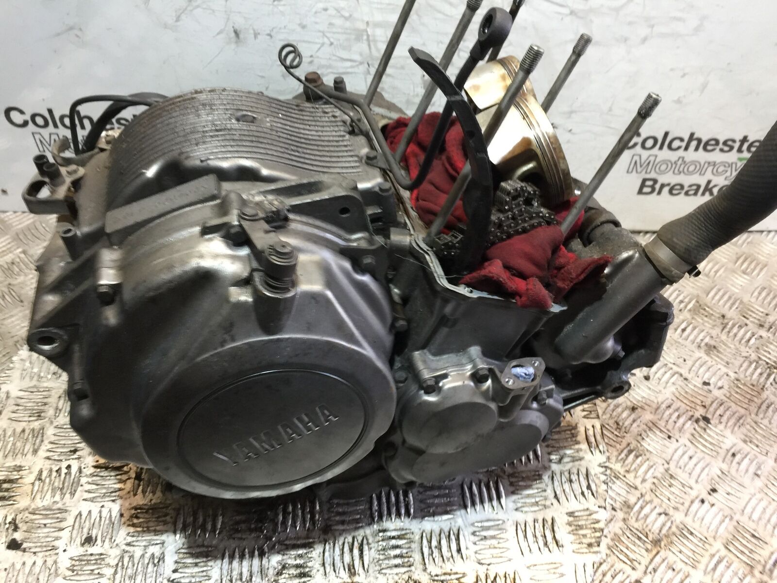 YAMAHA XTZ 750 SUPER TENERE ENGINE BOTTOM END   (STOCK 889)