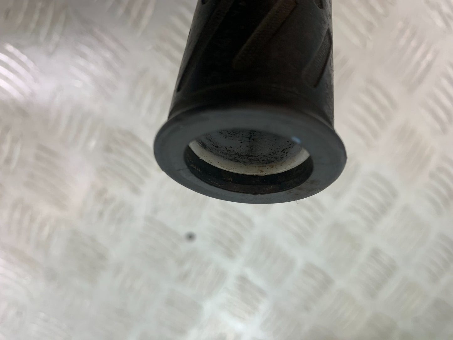 YAMAHA YZF R1 4XV THROTTLE AND GRIP YEAR 1998-99 (CMB1291)