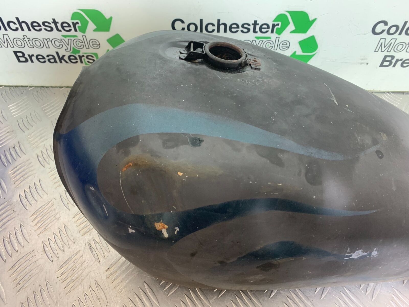 YAMAHA XS1100 MIDNIGHT SPECIAL PETROL TANK  YEAR 1980-1982 (CMB1122)