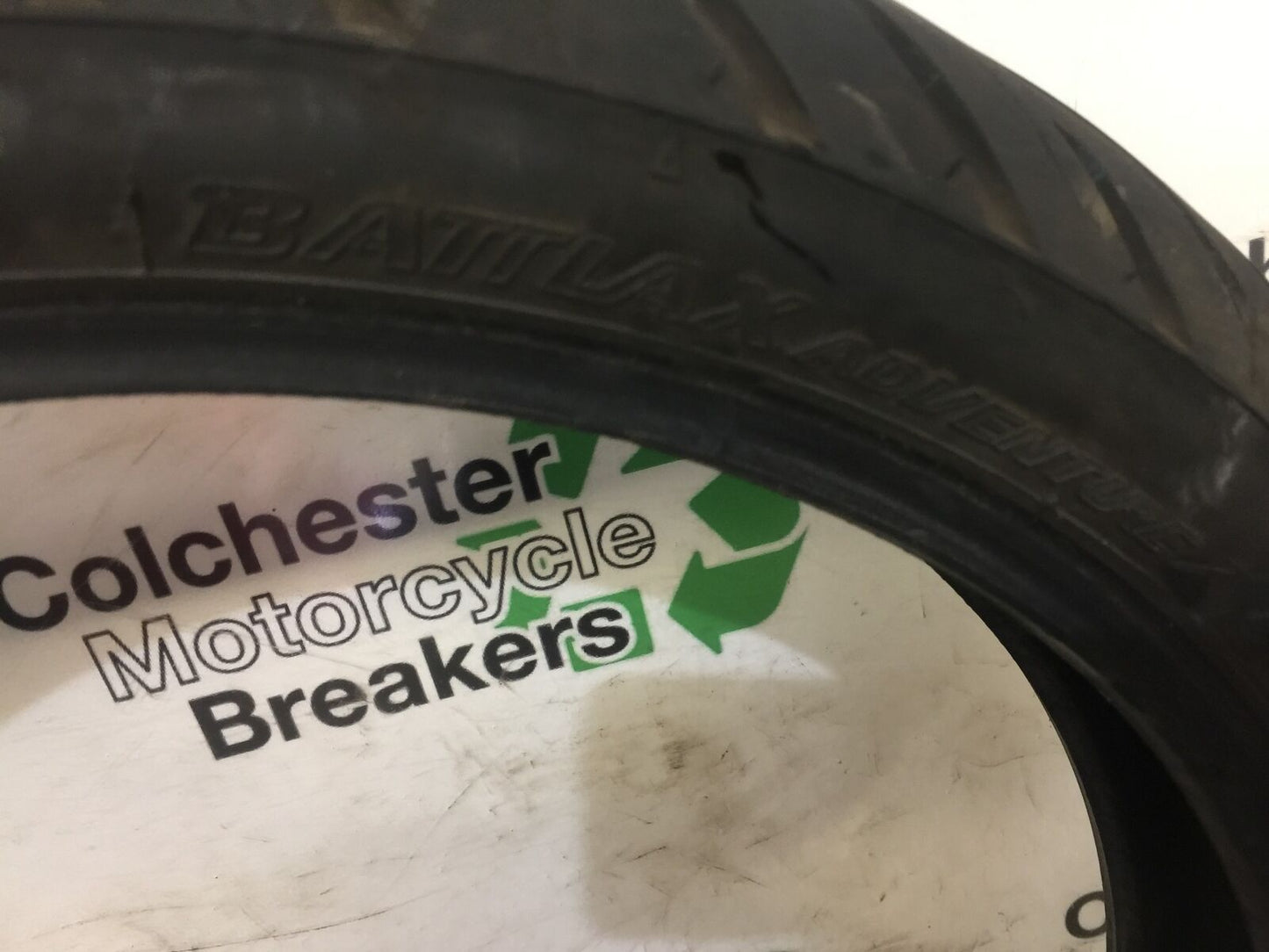 BMW R1200 GS TE EXCLUSIVE FRONT TYRE  YEAR 2018  (STOCK 702)