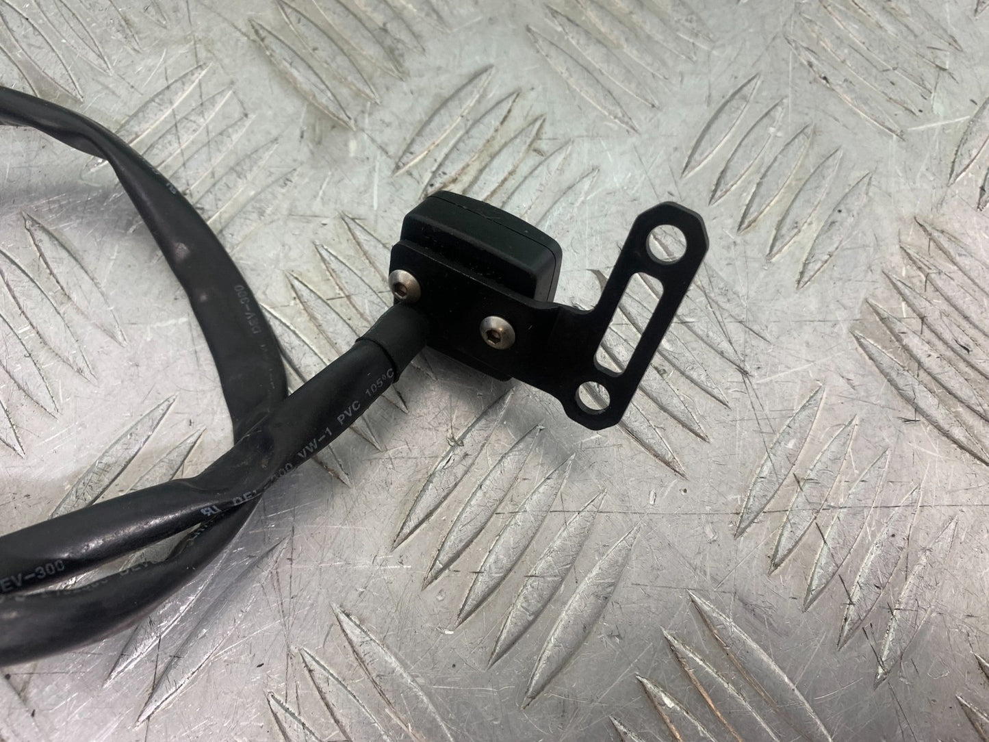 TRIUMPH 675 STREET TRIPLE HEATED GRIP SWITCH   2013-2016 (CMB1186)