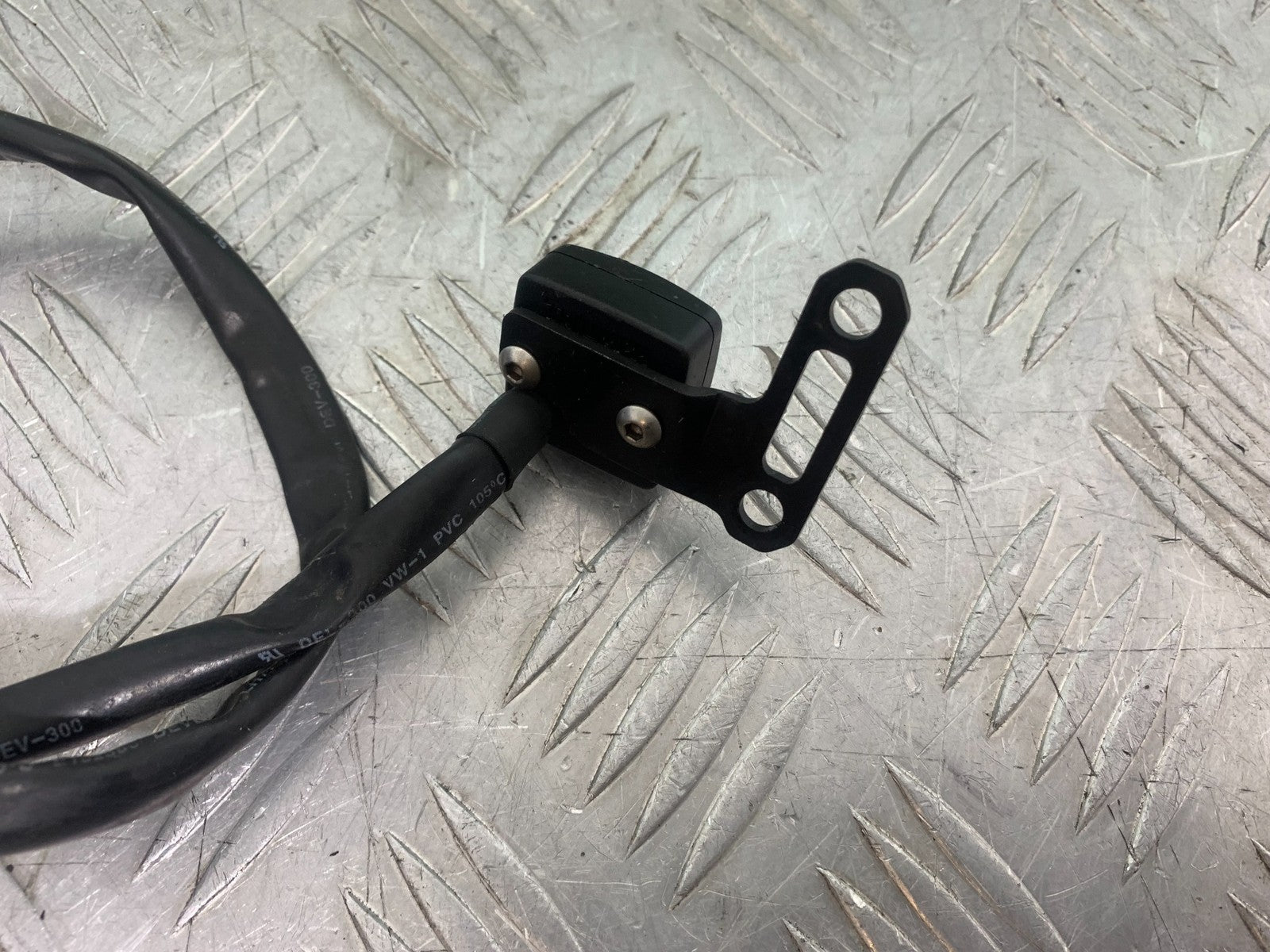 TRIUMPH 675 STREET TRIPLE HEATED GRIP SWITCH   2013-2016 (CMB1186)