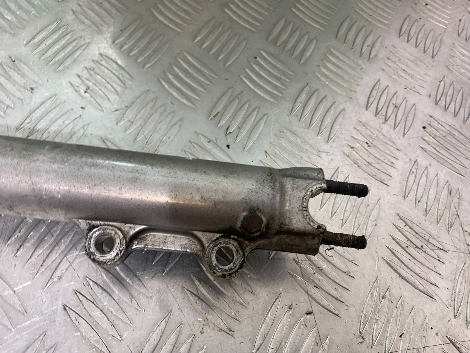 HONDA GL500 GL 500 SILVERWING RIGHT FORK   YEAR 1981-82  (CMB1168)