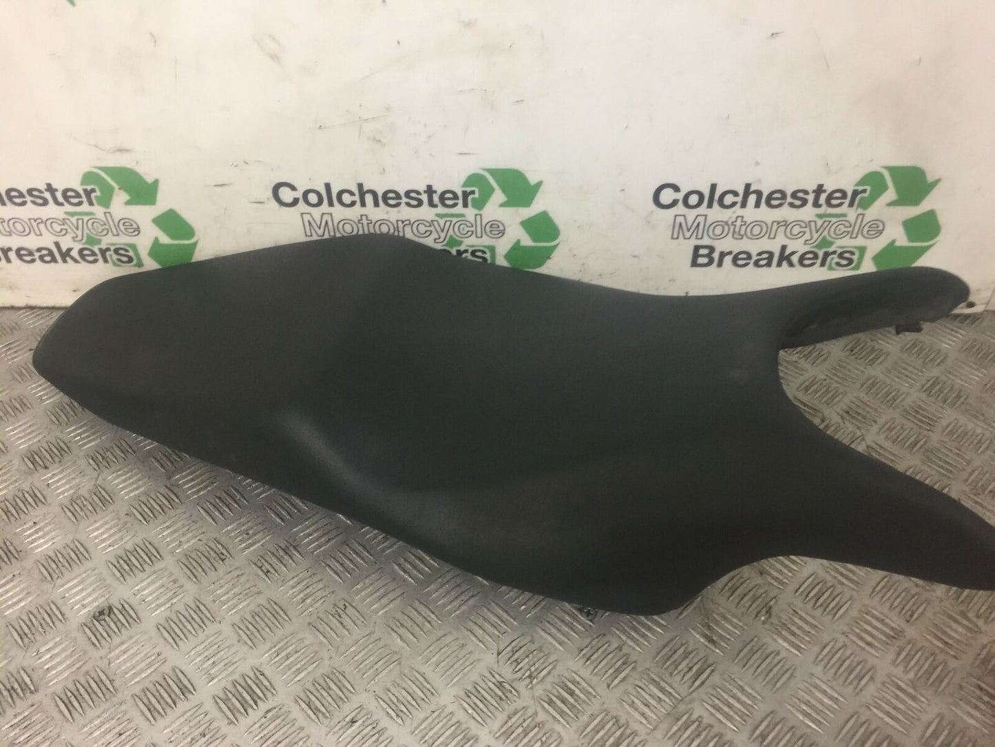 HONDA VFR800 V TEC SCREEN  YEAR 2009-2013  (ABS) STOCK 576