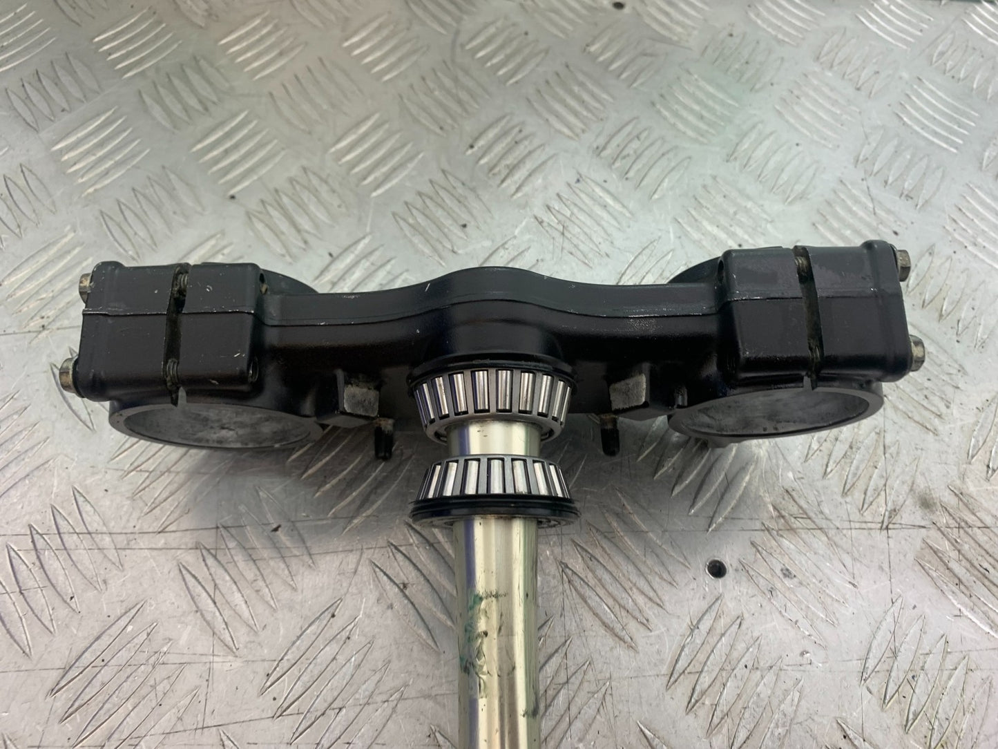 KAWASAKI KXF450 KXF 450 BOTTOM YOKE   YEAR 2013 CMB1217)