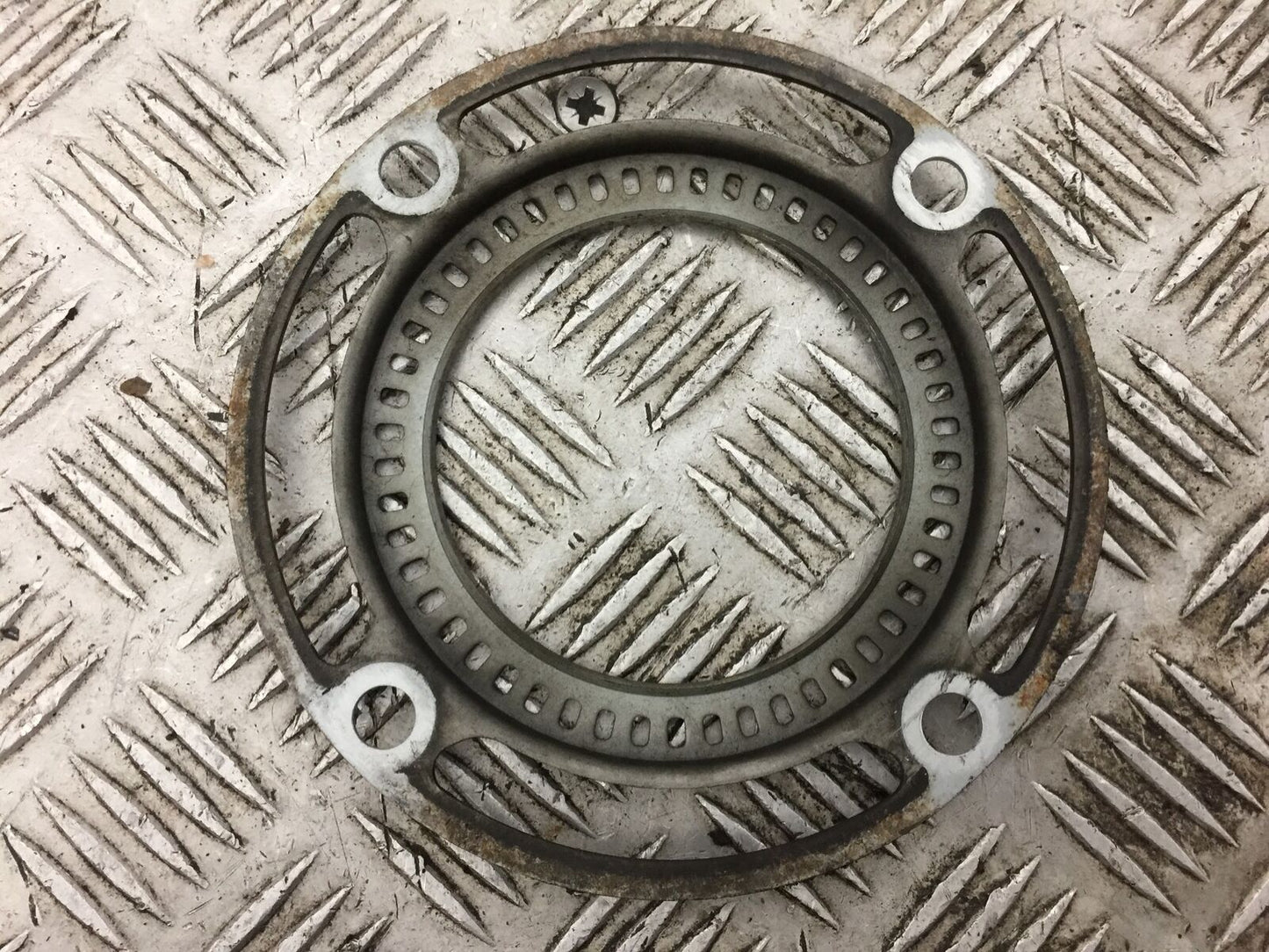 HONDA CB650 F CB 650 FA-E REAR ABS RING  YEAR 2014-2017 STOCK 609