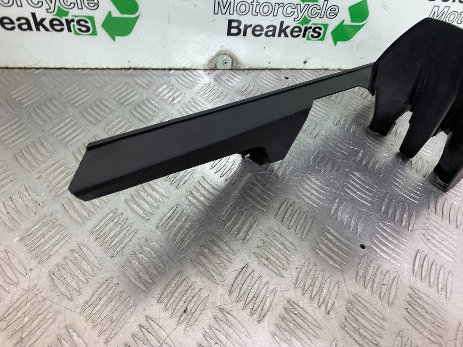 KTM DUKE 125 HUGGER   YEAR 2017-2022 (CMB1274)