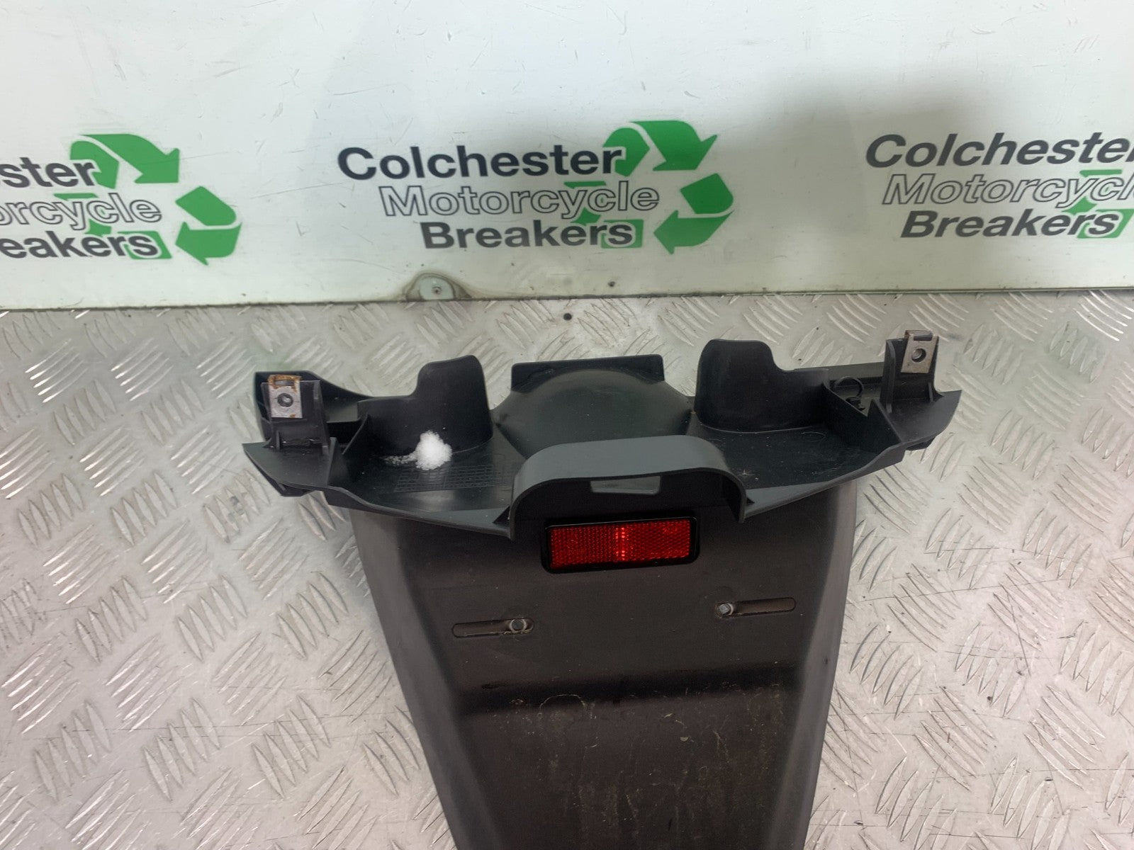 SUZUKI AN 200 UH 200 REAR MUDGUARD YEAR 2007-2009 (CMB1256)