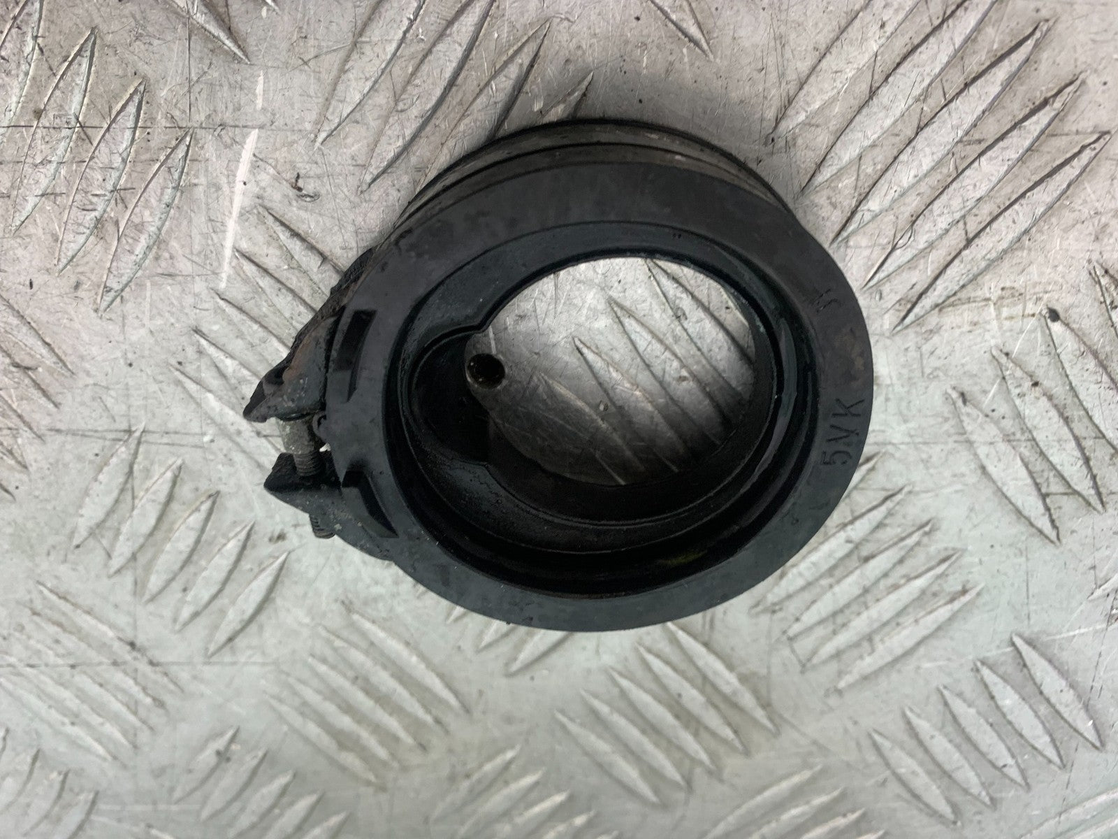 APRILIA 650 PAGASO STRADA CARB RUBBER    YEAR 2005-2010 (CMB1260)