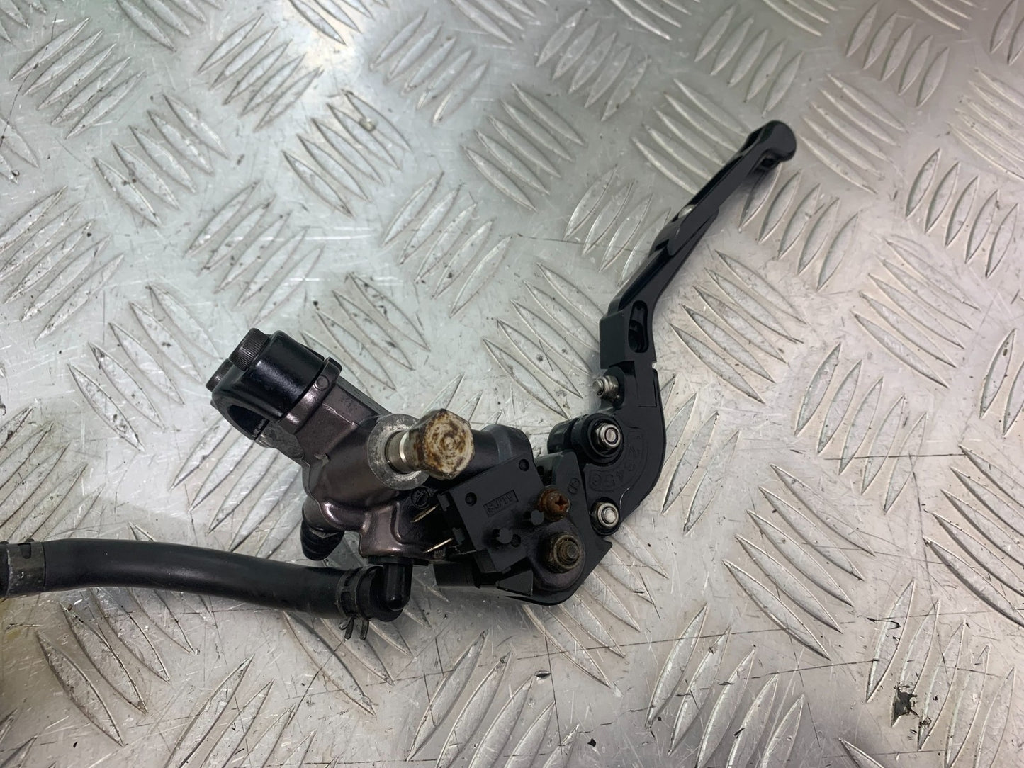 YAMAHA YZF R1 4C8 FRONT MASTER CYLINDER YEAR 2007-2008 (CMB1237)