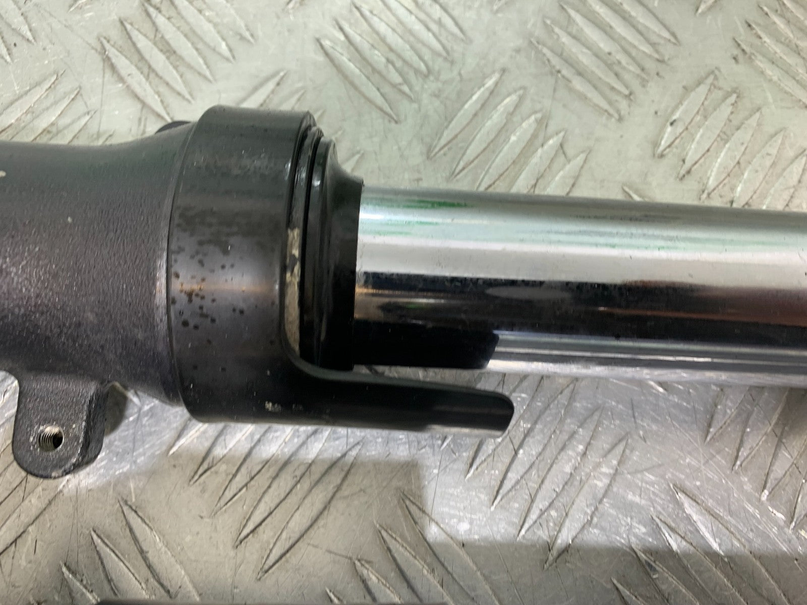 HONDA CBF600 CBF 600 FORKS YEAR 2004 -07 (CMB1247)