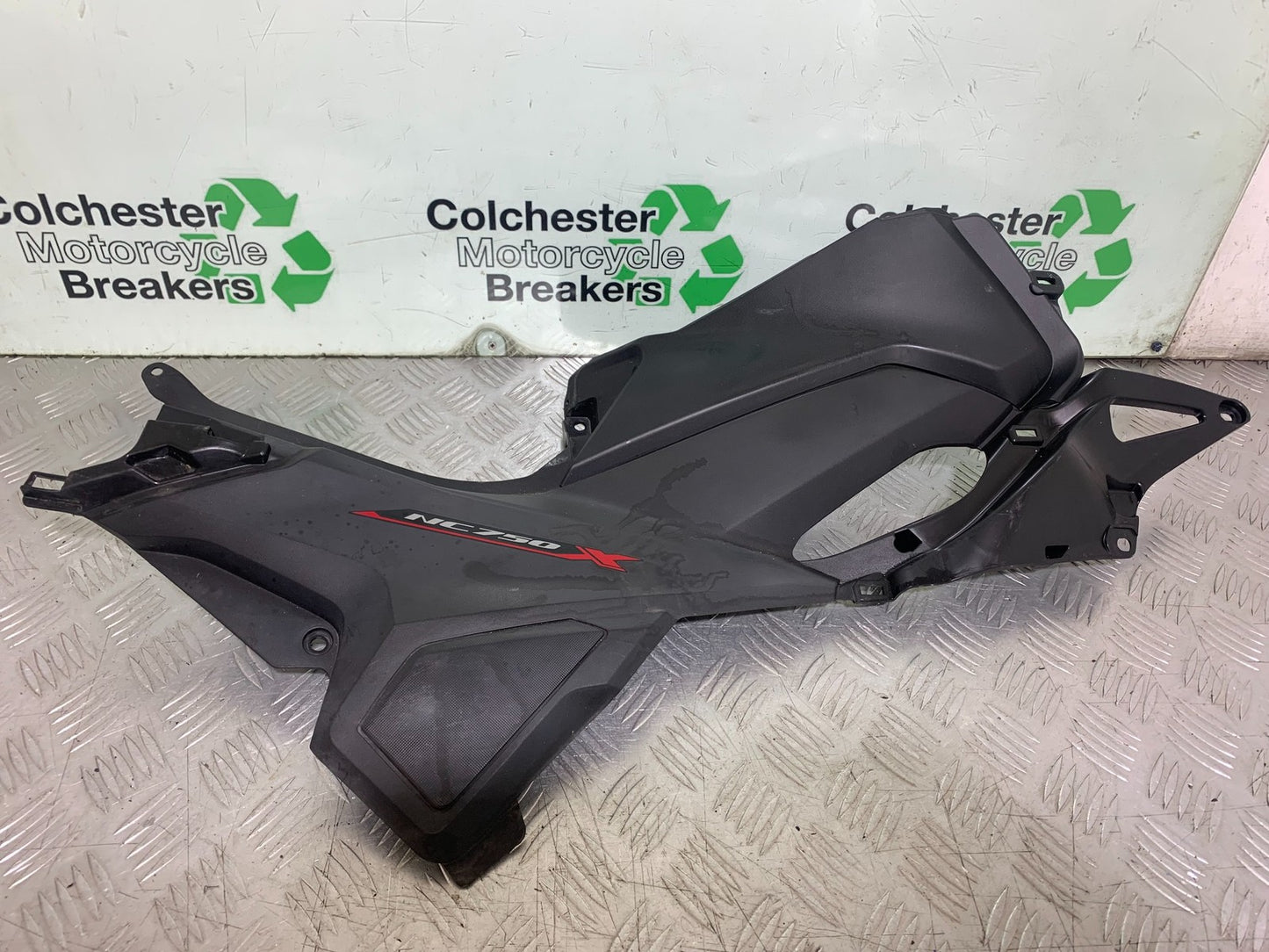HONDA NC750 NC 750 X DCT RIGHT TANK PANEL FAIRING YEAR 2019 (CMB1223)