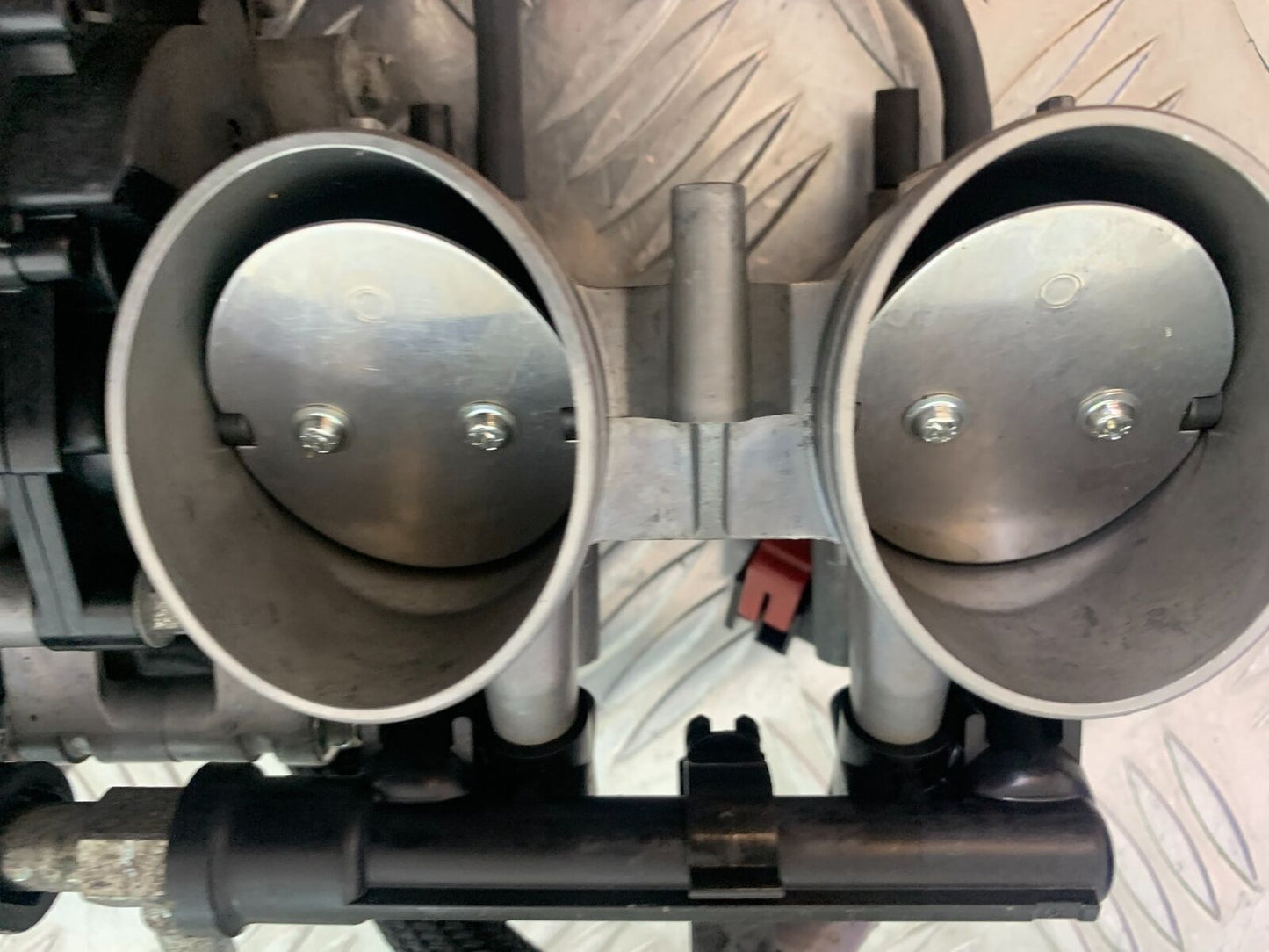 KAWASAKI ZX6R ZX6 R THROTTLE BODIES YEAR 2007 2008 (CMB1002)