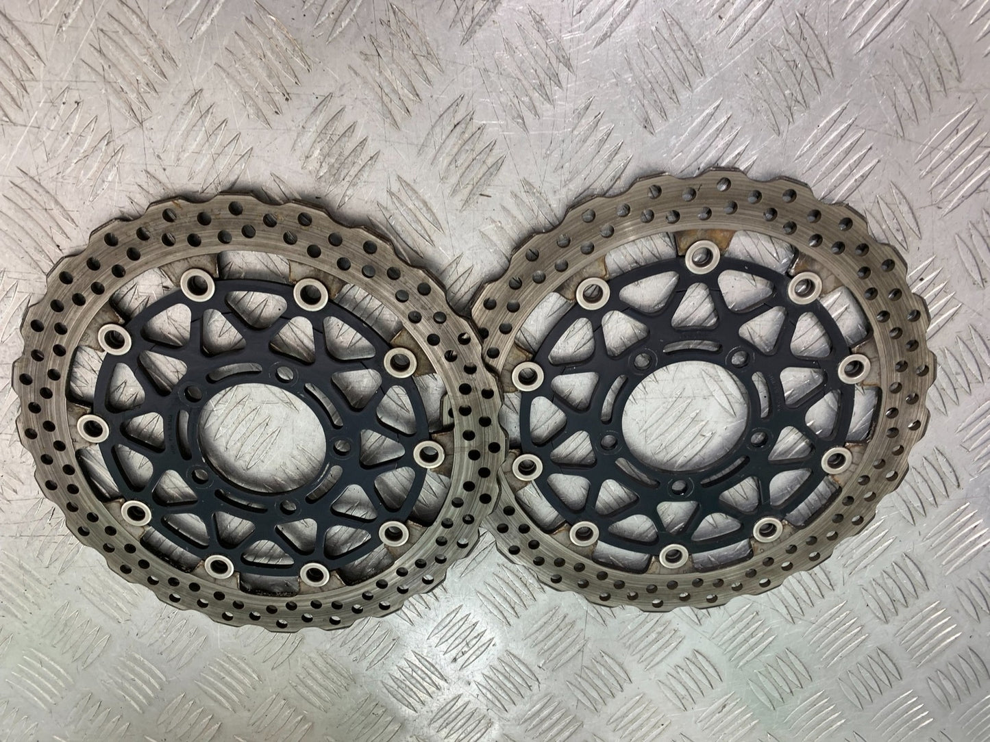 KAWASAKI ZX10R ZX10 R FRONT BRAKE DISCS    2008-2010 (CMB1301)
