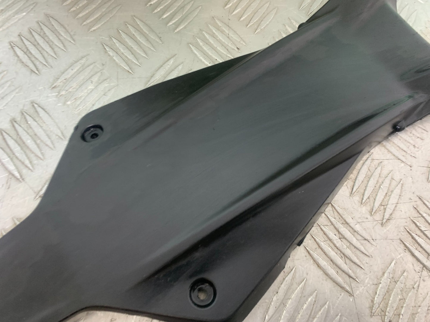 DUCATI 937 MONSTER UNDERTRAY  YEAR 2021-2024 (CMB1270)