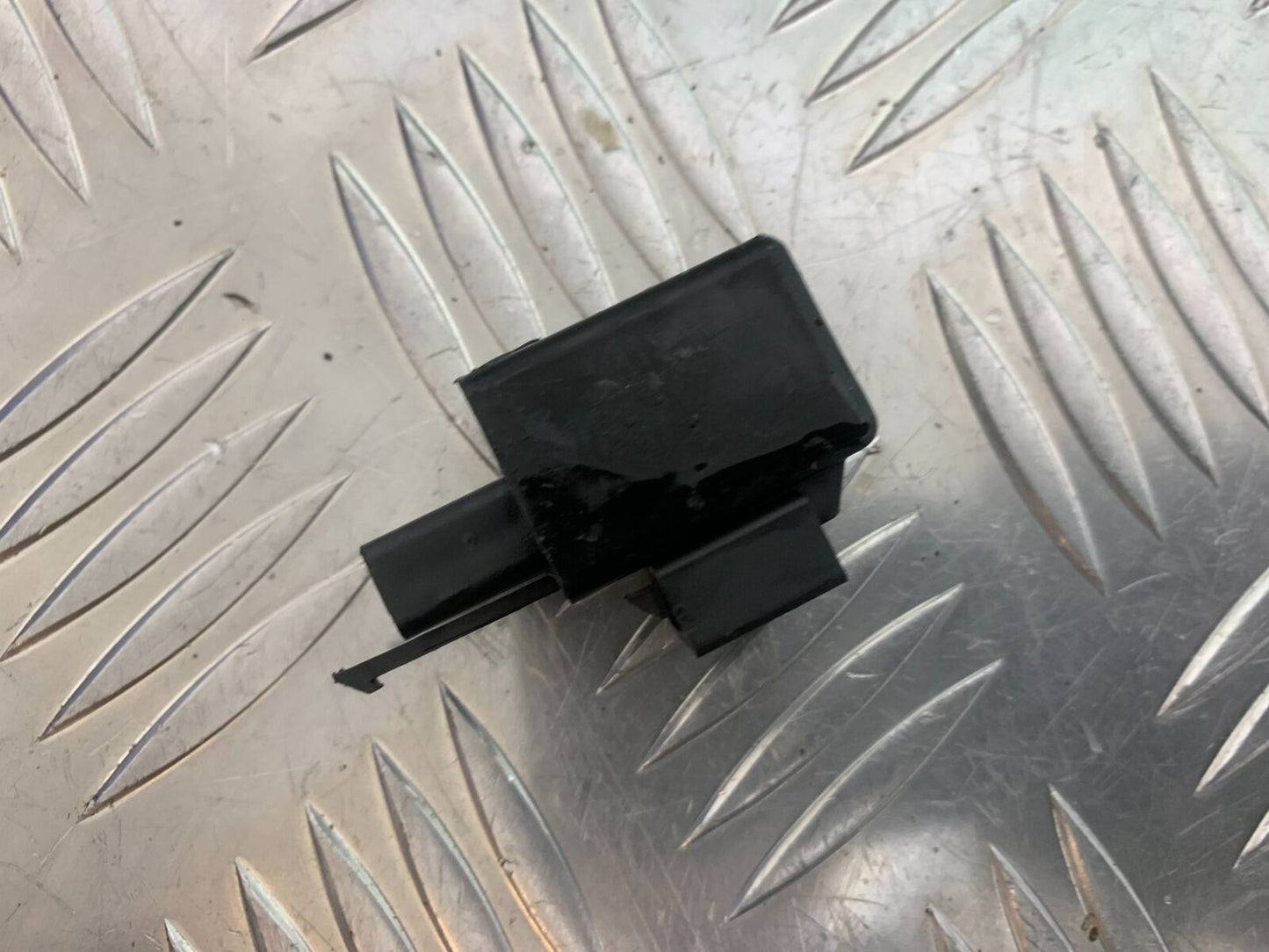 YAMAHA MT07 MT-07 RELAY  YEAR 2014 (STOCK 995)