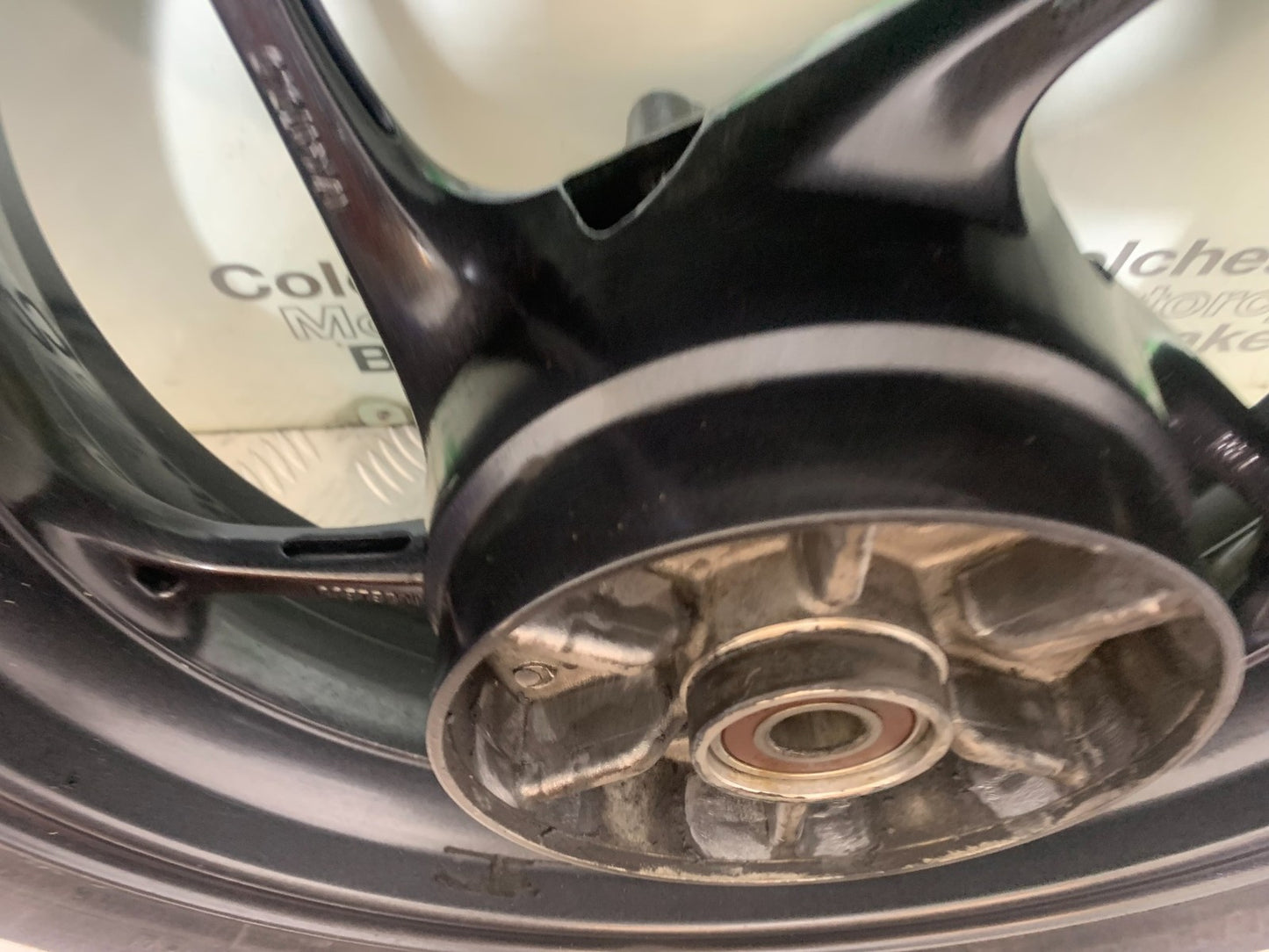 TRIUMPH 675 STREET TRIPLE REAR WHEEL  2013-2016 (CMB1186)