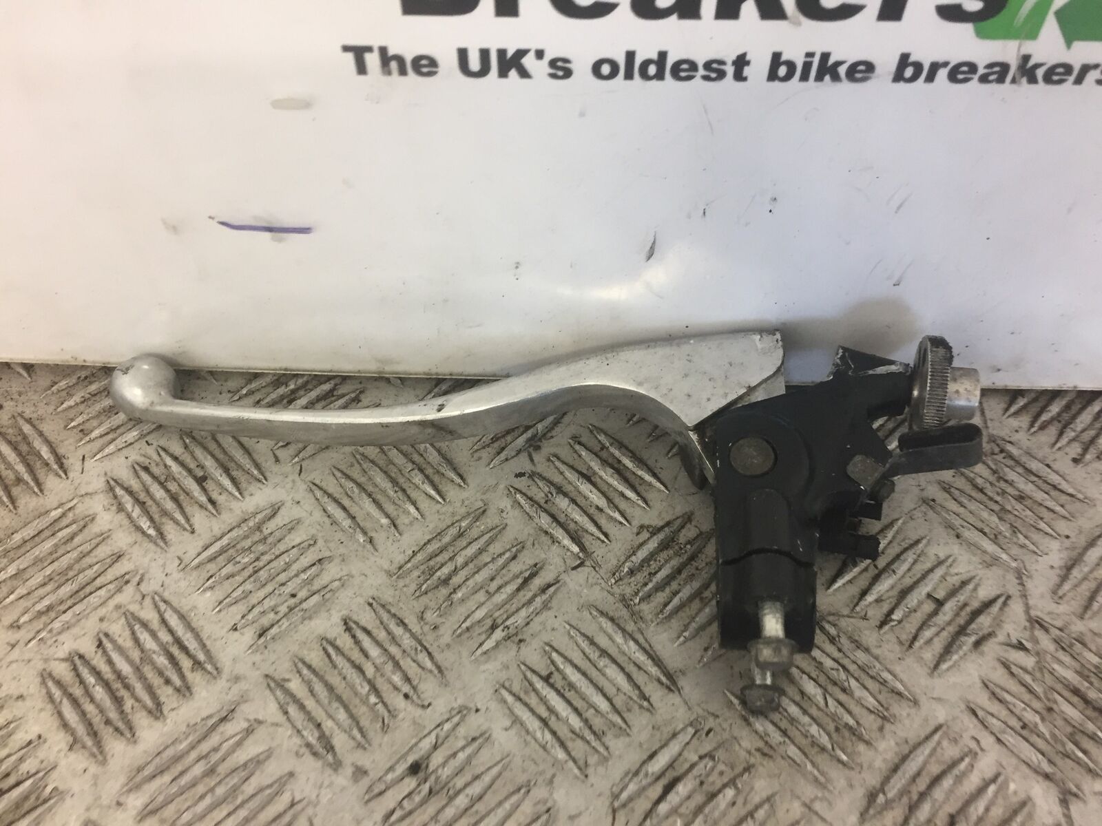 KAWASAKI ZX6R ZX6 J CLUTCH LEVER AND BRACKET YEAR 2000