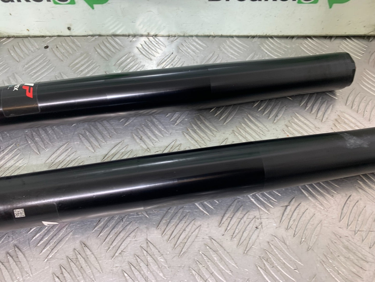 KTM 1290 SUPER DUKE R FORKS (SLIGHTLY BENT) YEAR 2020-2024 (CMB1272)