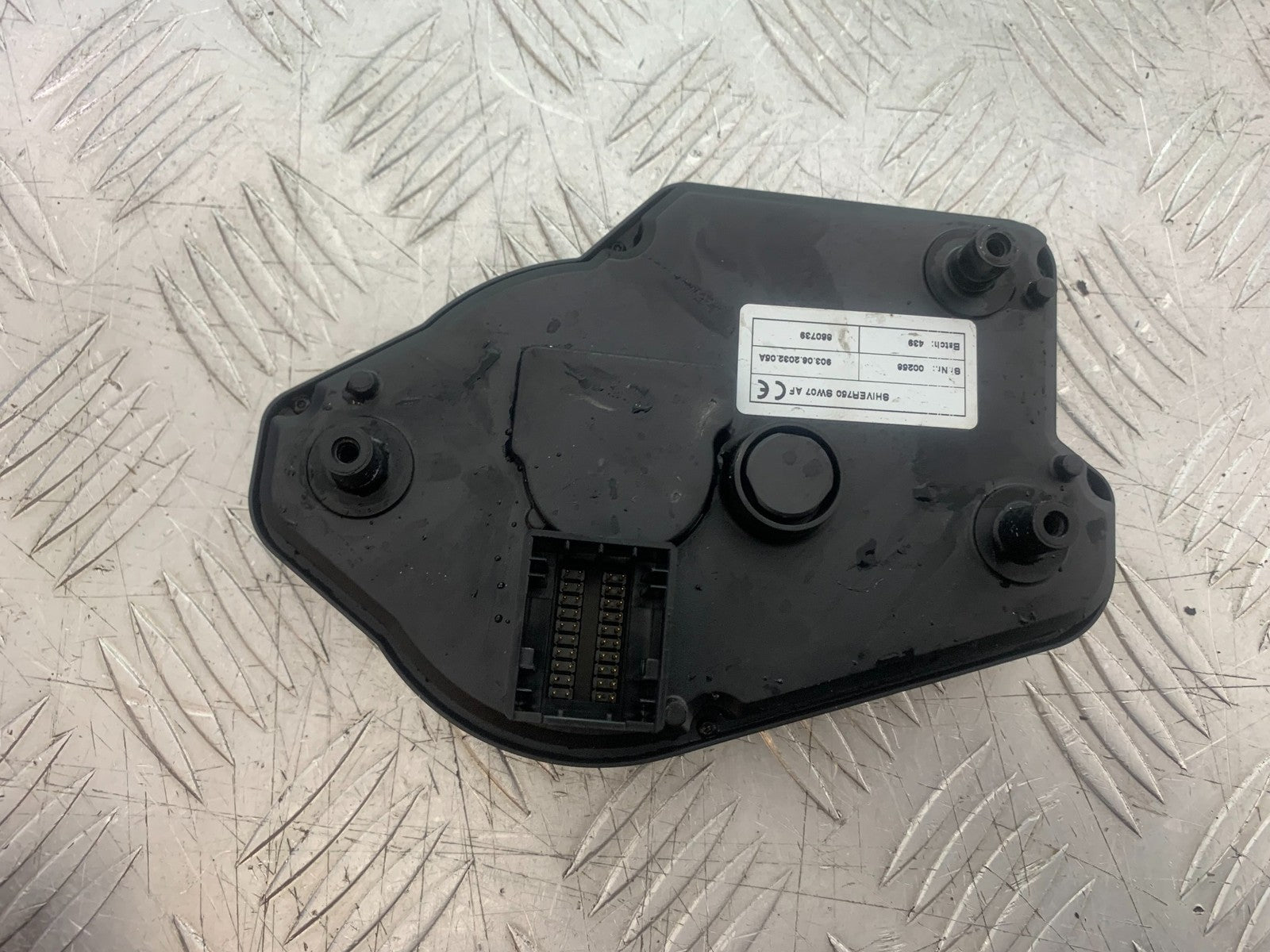 APRILIA SL750 SL 750 SHIVER CLOCKS SPEEDO DASH  YEAR 2008-2016 (CMB1242)