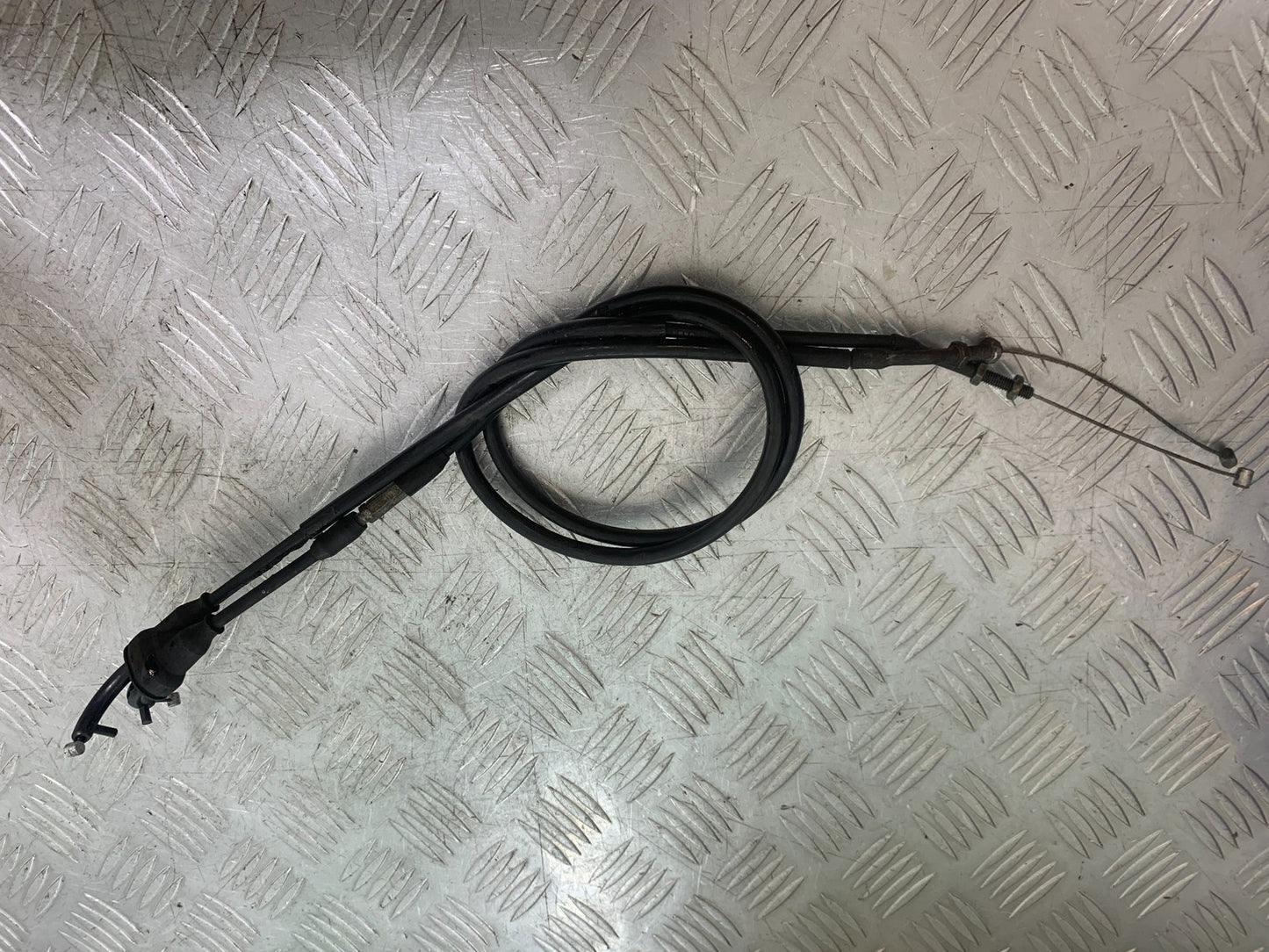 YAMAHA XJ900 XJ 900 DIVERSION THROTTLE CABLES  YEAR 1994-2002(CMB1292)