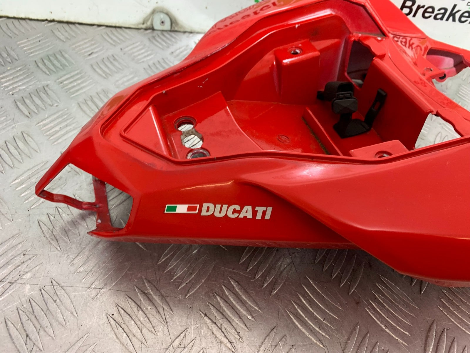 DUCATI 848 TAIL PIECE SEAT UNIT  YEAR 2008-2010 (CMB1323)