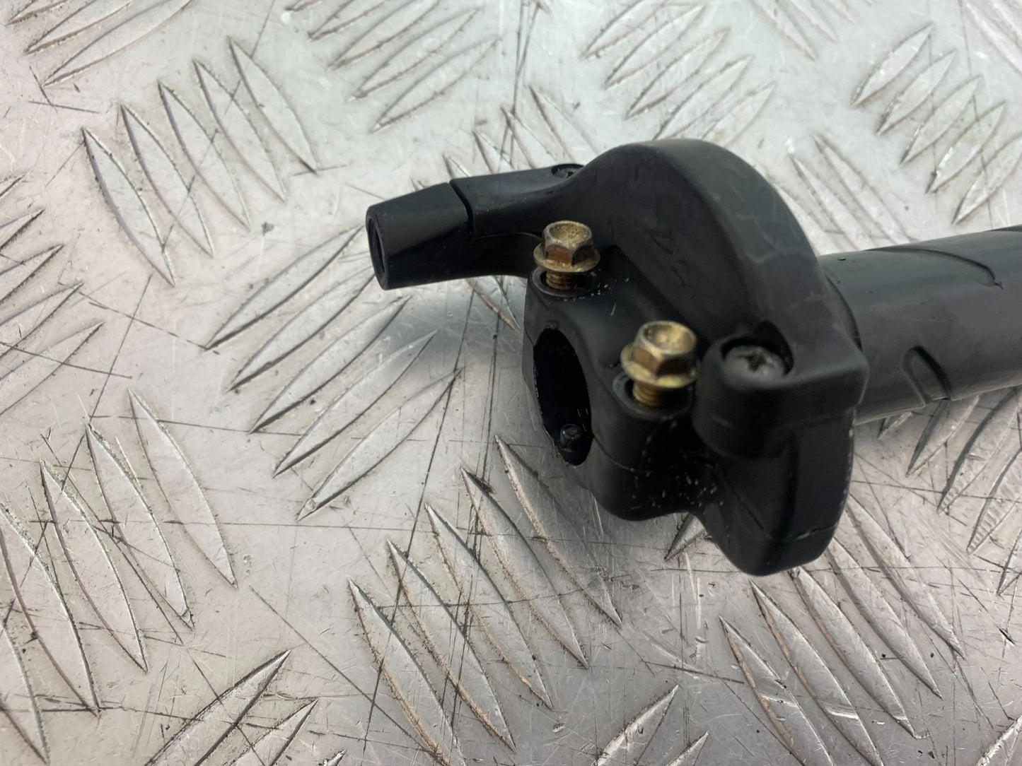 DUCATI 996 SPS 748 916 998 THROTTLE AND TWIST GRIP  1999-2000 (CMB1209)