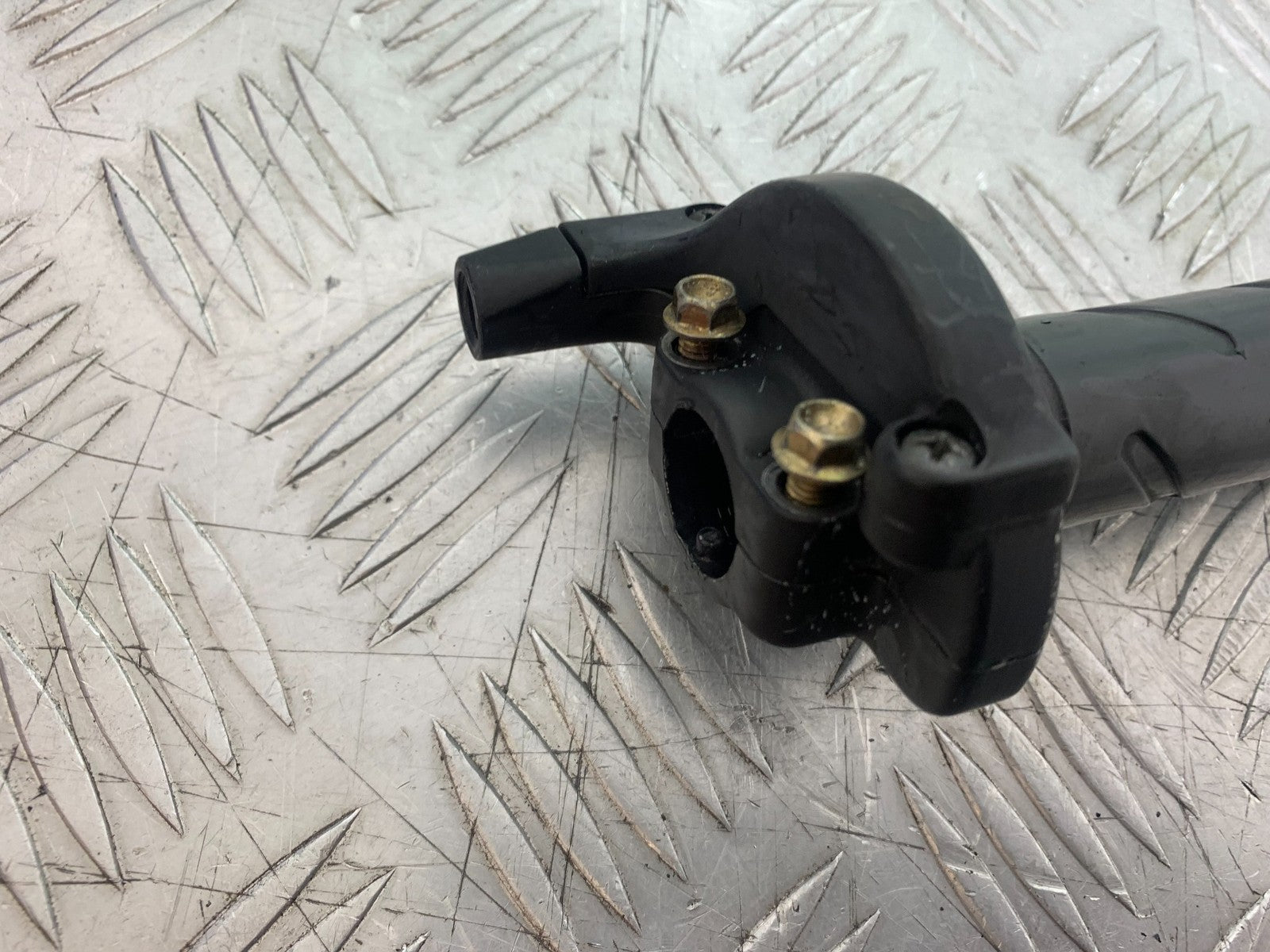 DUCATI 996 SPS 748 916 998 THROTTLE AND TWIST GRIP  1999-2000 (CMB1209)