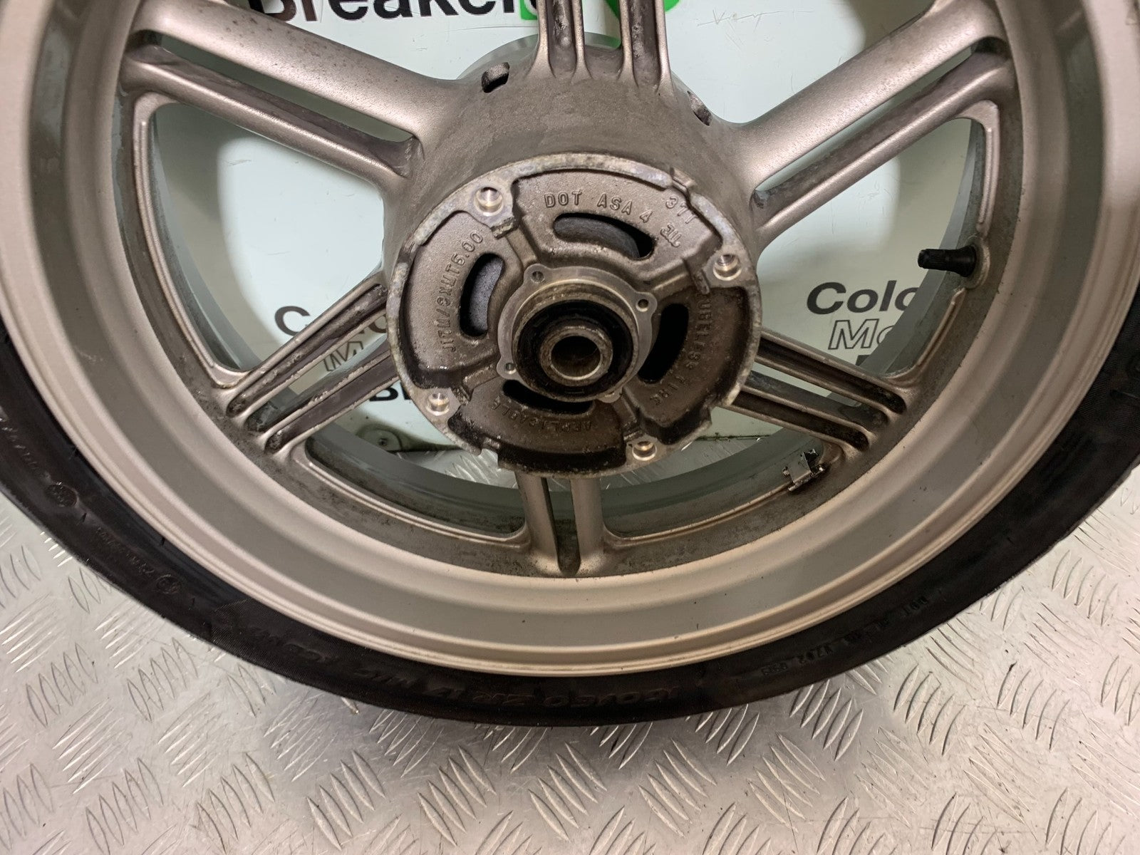 HONDA CBF600 CBF 600 REAR WHEEL YEAR 2004 -07 (CMB1247)