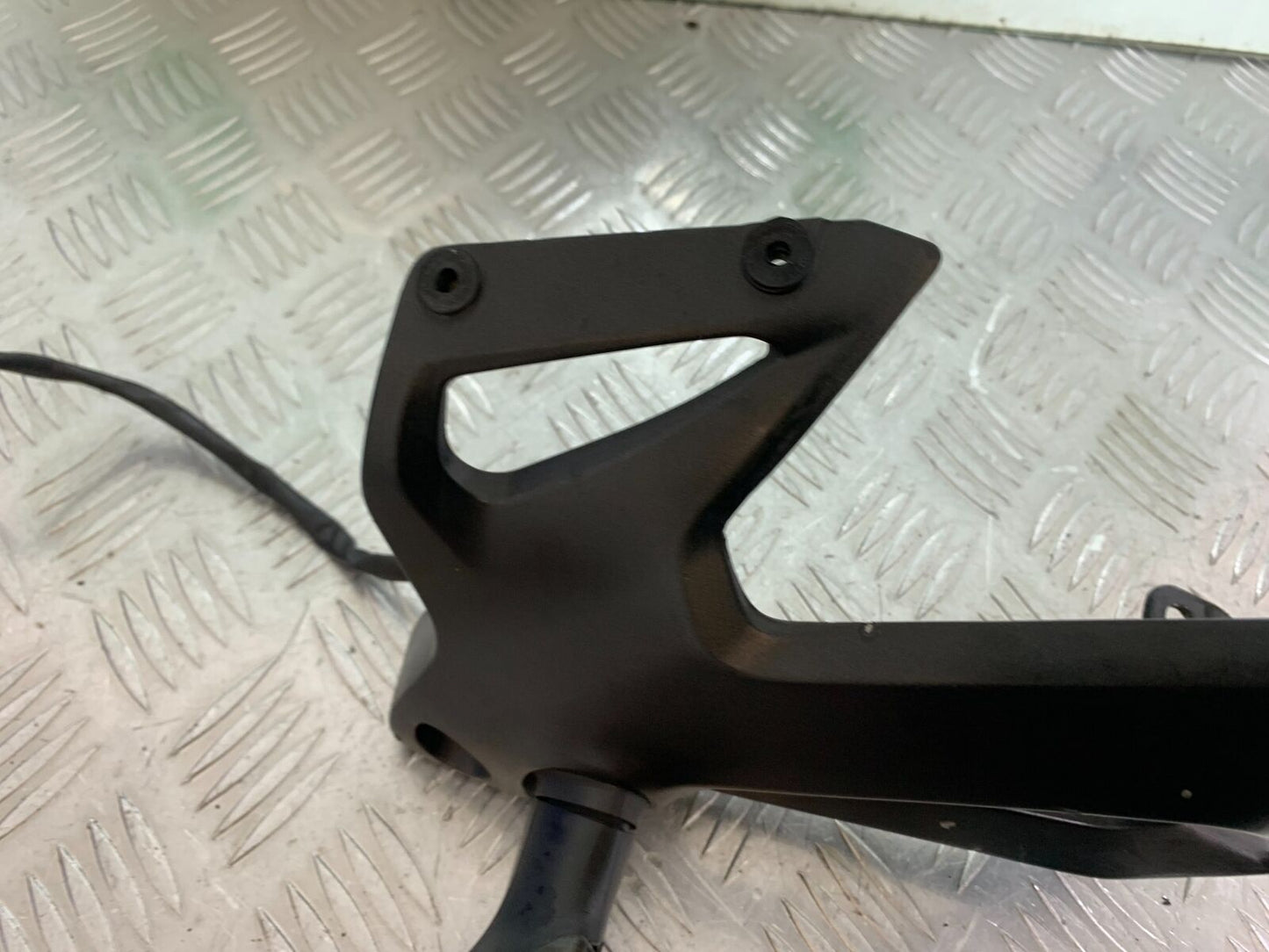 HONDA NC750 NC 750 S FRONT RIGHT INDICATOR AND BRACKET   2014-2016 (CMB1064)