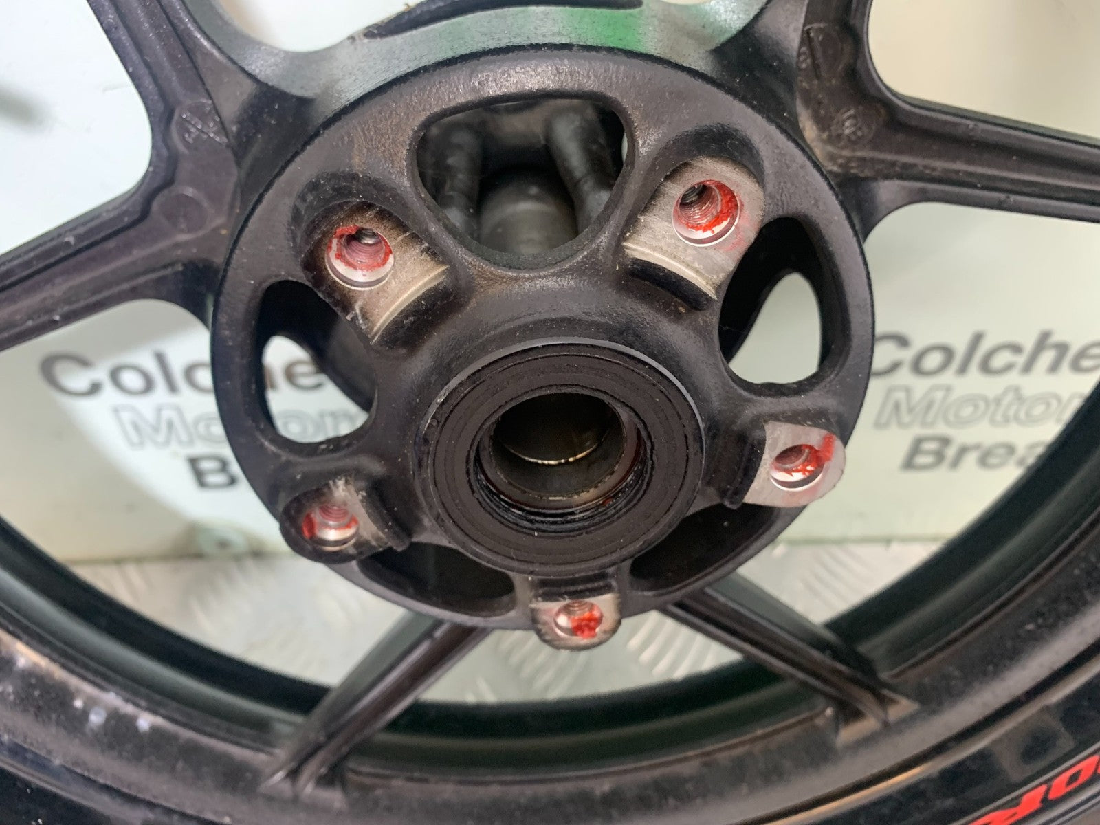 KAWASAKI ZX10R ZX10 R FRONT WHEEL   2008-2010 (CMB1206)