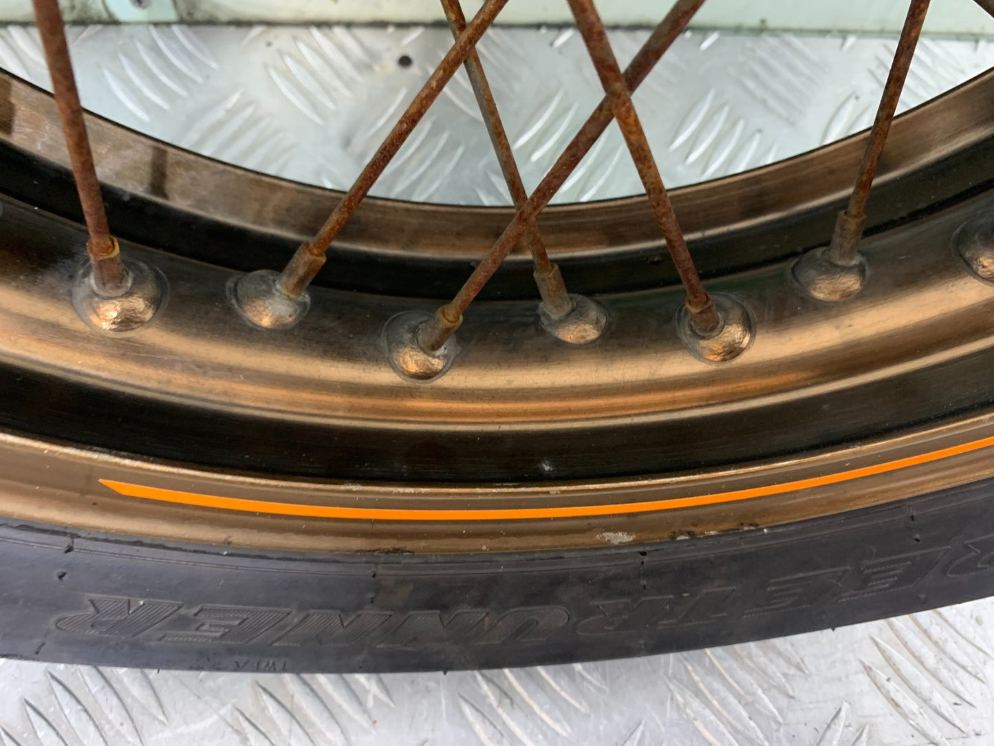 QINGQI QM125 GY-2B REAR WHEEL  YEAR 2016 (CMB1228)