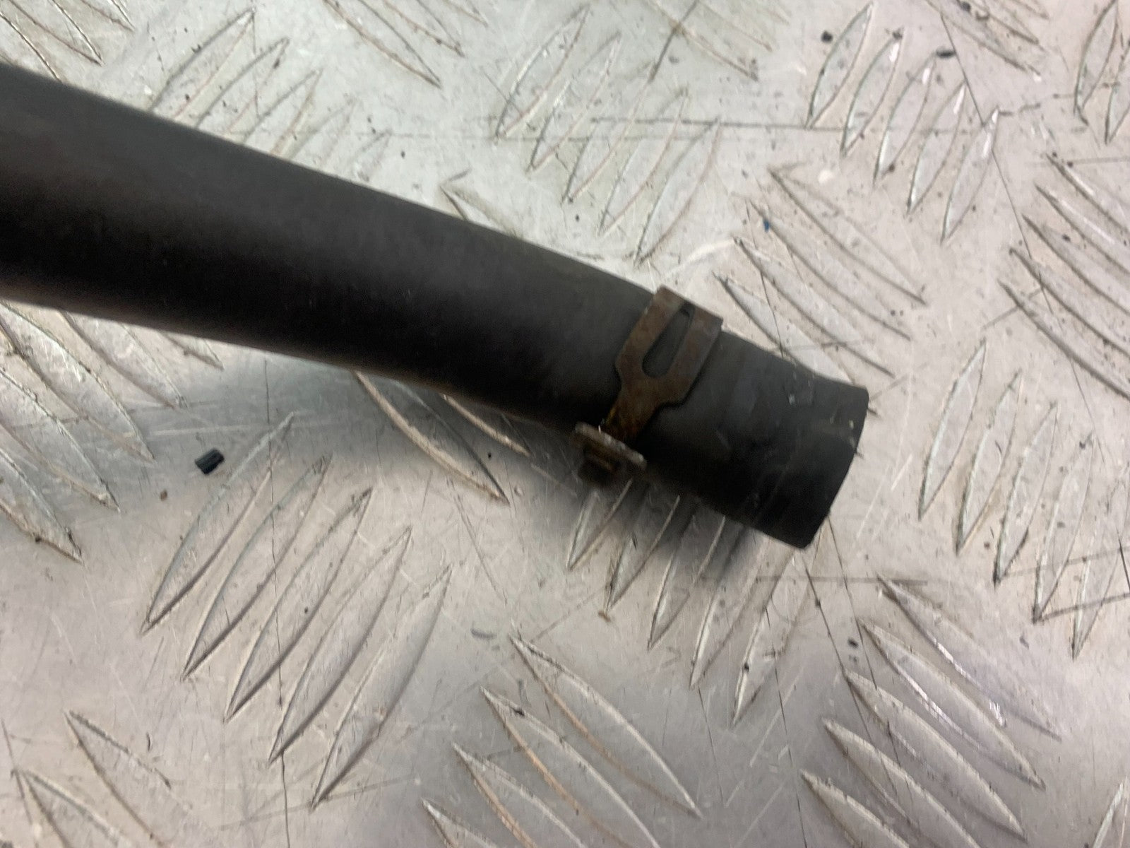 TRIUMPH 675 STREET TRIPLE RADIATOR HOSE 2013-2016 (CMB1186)