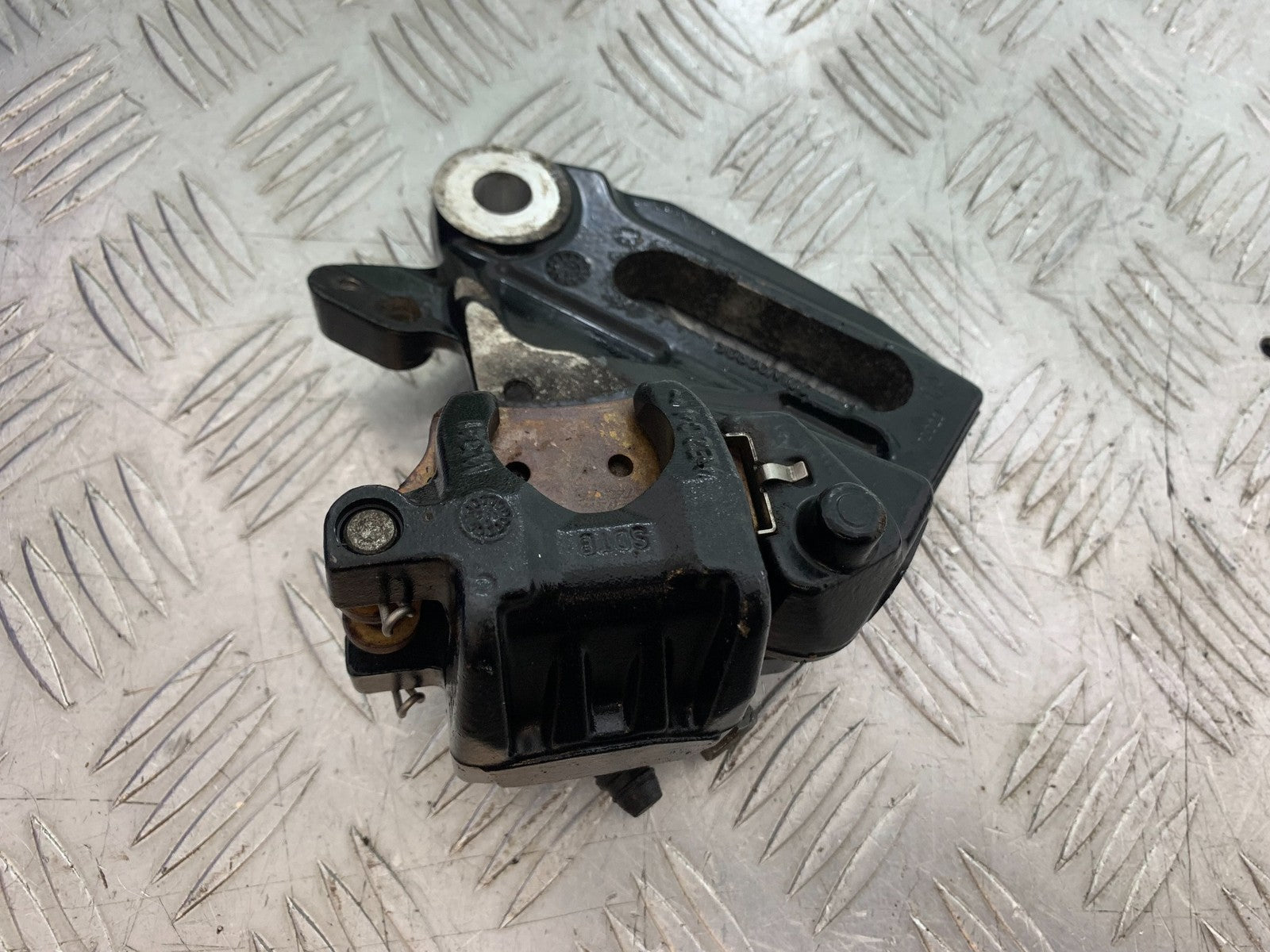 KTM DUKE 125 REAR BRAKE CALIPER   YEAR 2017-2022 (CMB1274)