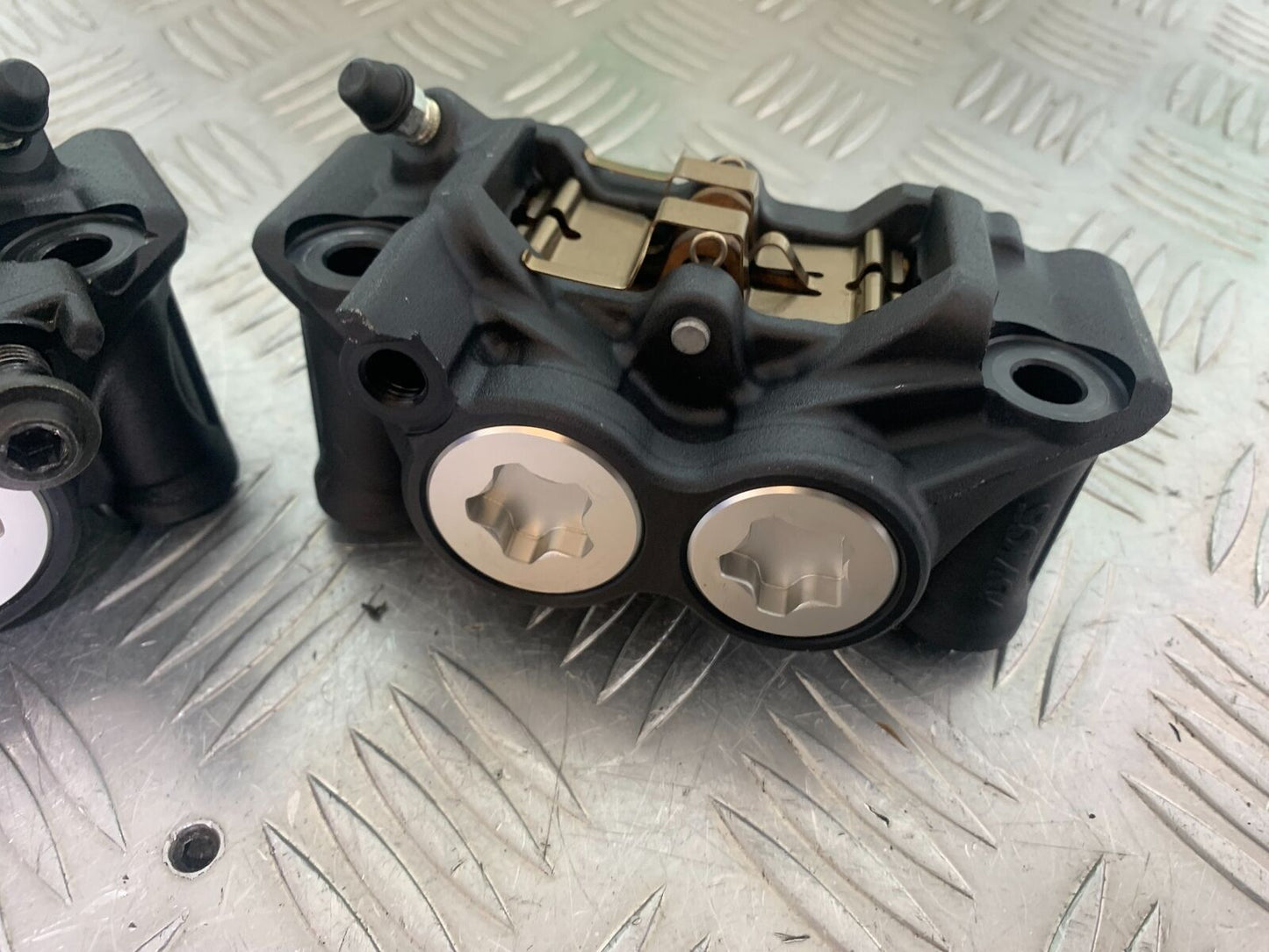 YAMAHA XSR900 XSR 900 FRONT BRAKE CALIPERS   YEAR 2021-2022 (CMB1073)