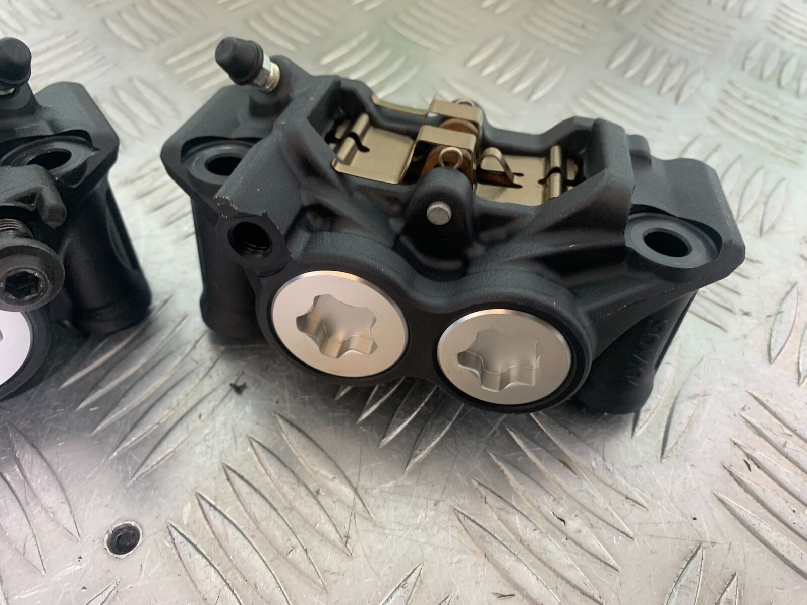 YAMAHA XSR900 XSR 900 FRONT BRAKE CALIPERS   YEAR 2021-2022 (CMB1073)