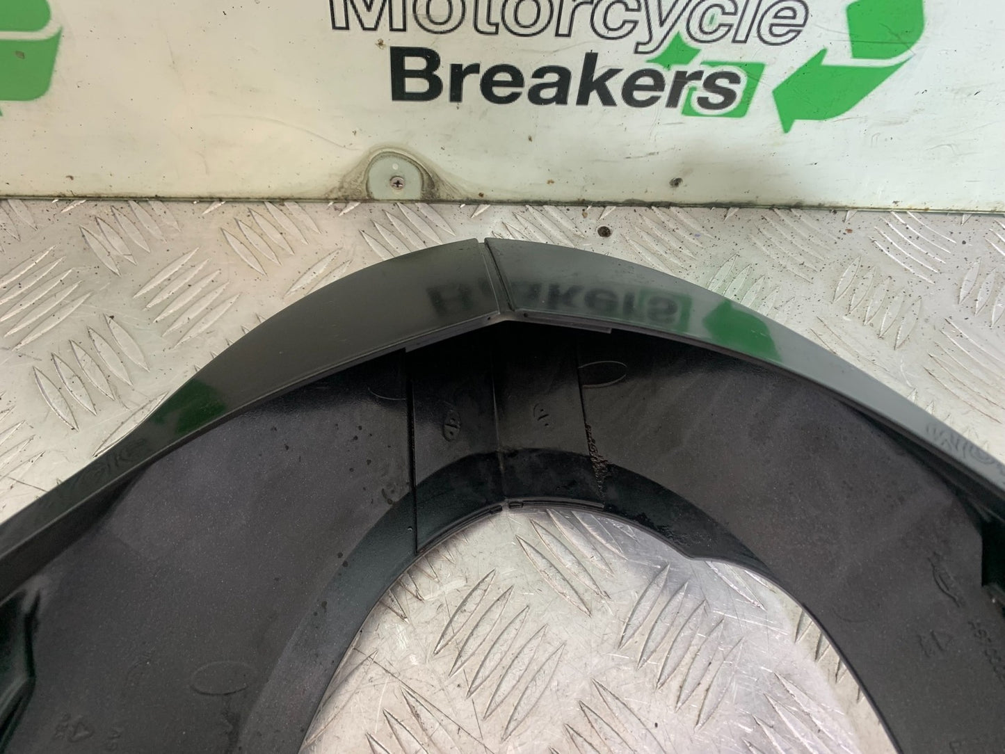 TRIUMPH SPEED TRIPLE R 1050 BELLYPAN  2009 (CMB1183)