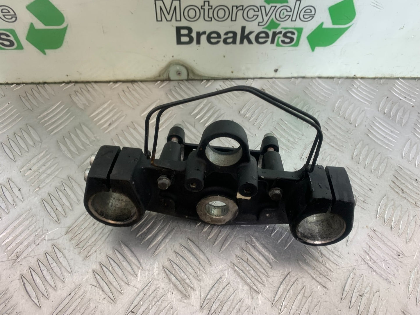 ROYAL ENFIELD HIMALAYAN 411 TOP YOKE   YEAR 2018-2023 (CMB1279)