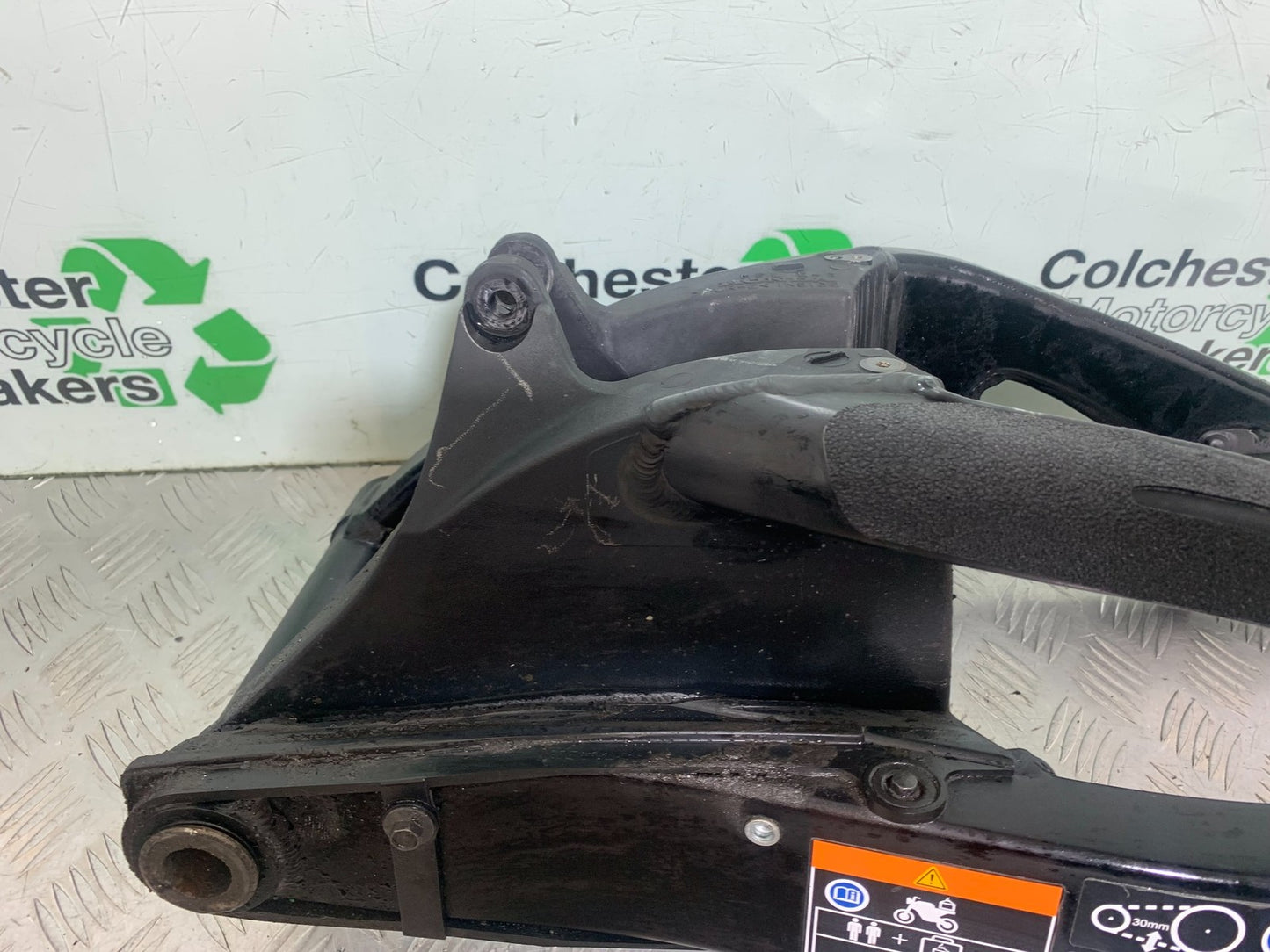 HONDA CBR1000 rr FIREBLADE SWINGARM  YEAR 2012-2016 (CMB1198)