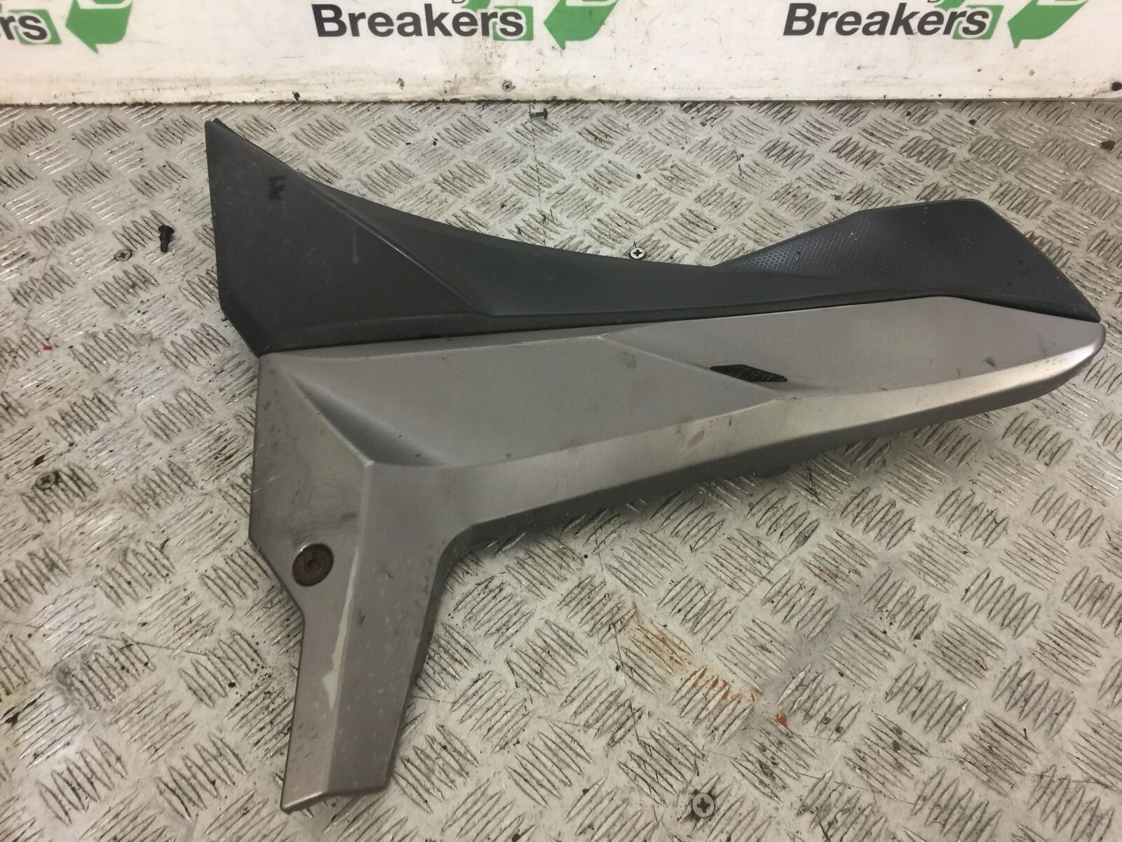 KYMCO CK1 125 SEAT PANEL YEAR 2015 (STOCK 692)