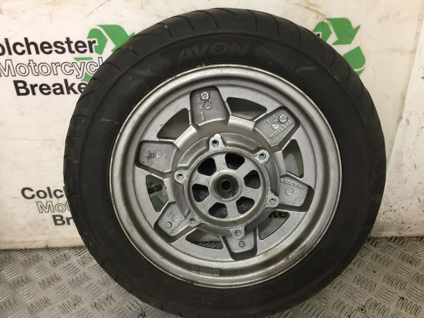 SUZUKI AN 250 BURGMAN FRONT WHEEL  YEAR 1999  (STOCK 881)