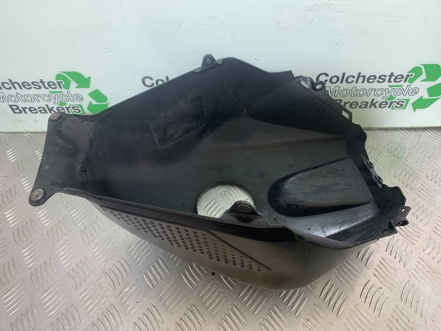 HONDA CBR600 CBR 600 RR PETROL TANK COVER  YEAR 2003-2004 CMB1086)