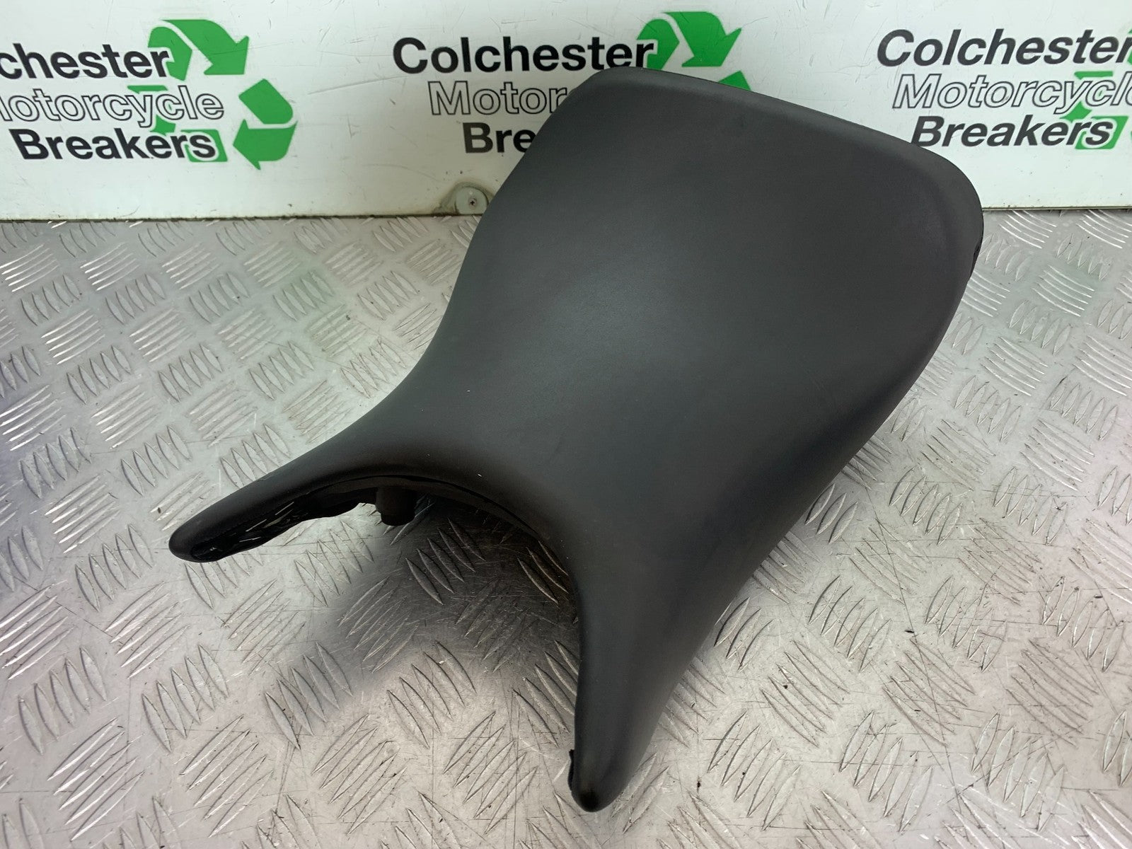BMW F800 GT FRONT SEAT YEAR 2013-2017 (CMB1248)