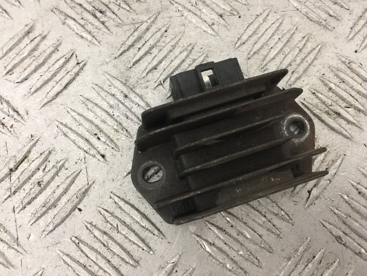 HONDA CB125 F CB 125 F REGULATOR YEAR 2015-2020  (STOCK 866)