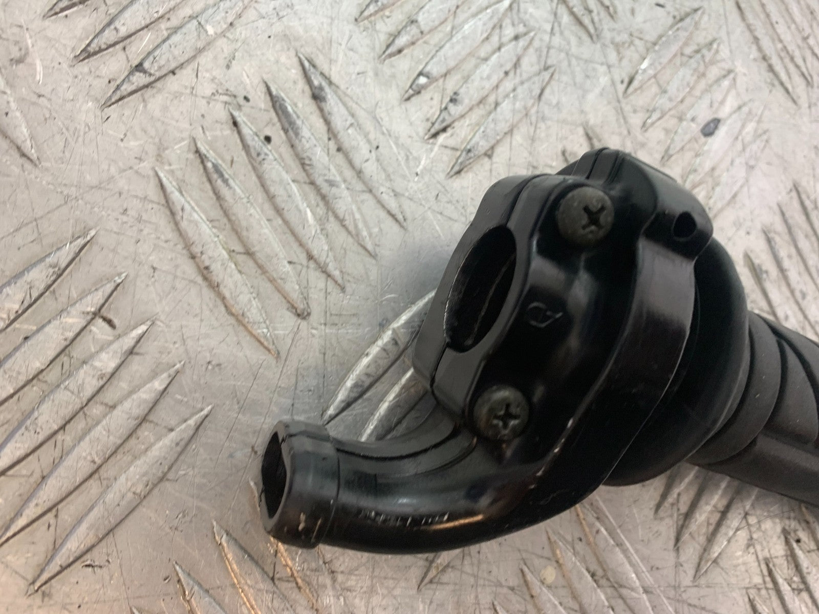 SUZUKI SV1000 SV 1000 S THROTTLE AND GRIP   YEAR 2003-2007 (CMB1293)