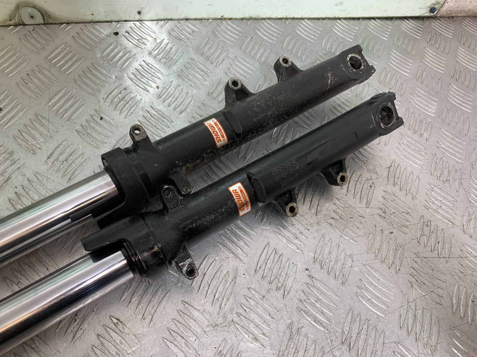 HONDA CBF600 CBF 600 FORKS  YEAR 2004-07  (CMB1305)