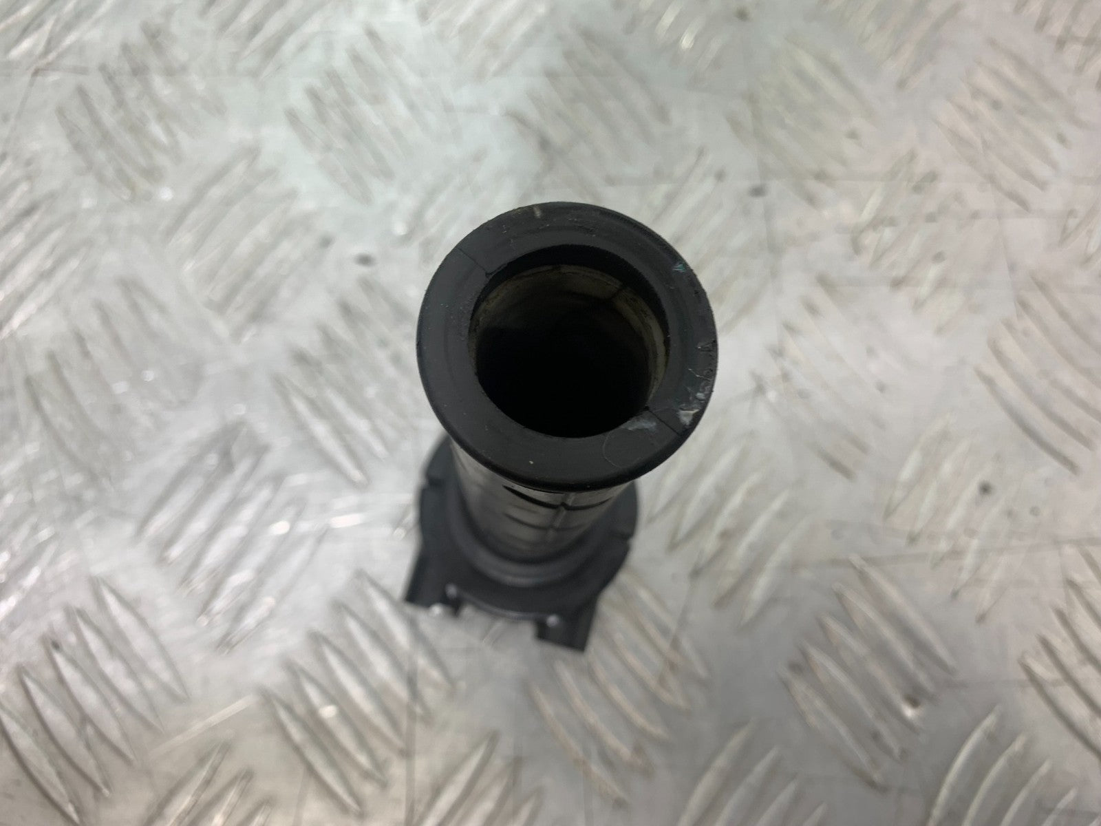 HONDA CBR1000 rr FIREBLADE THROTTLE AND GRIP YEAR 2006 (CMB1220)
